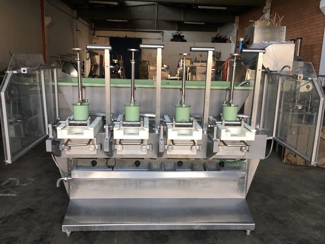 FORMATRICE PER CACIO CAVALLI