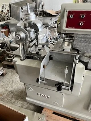 CONFEZIONATRICE BURRO