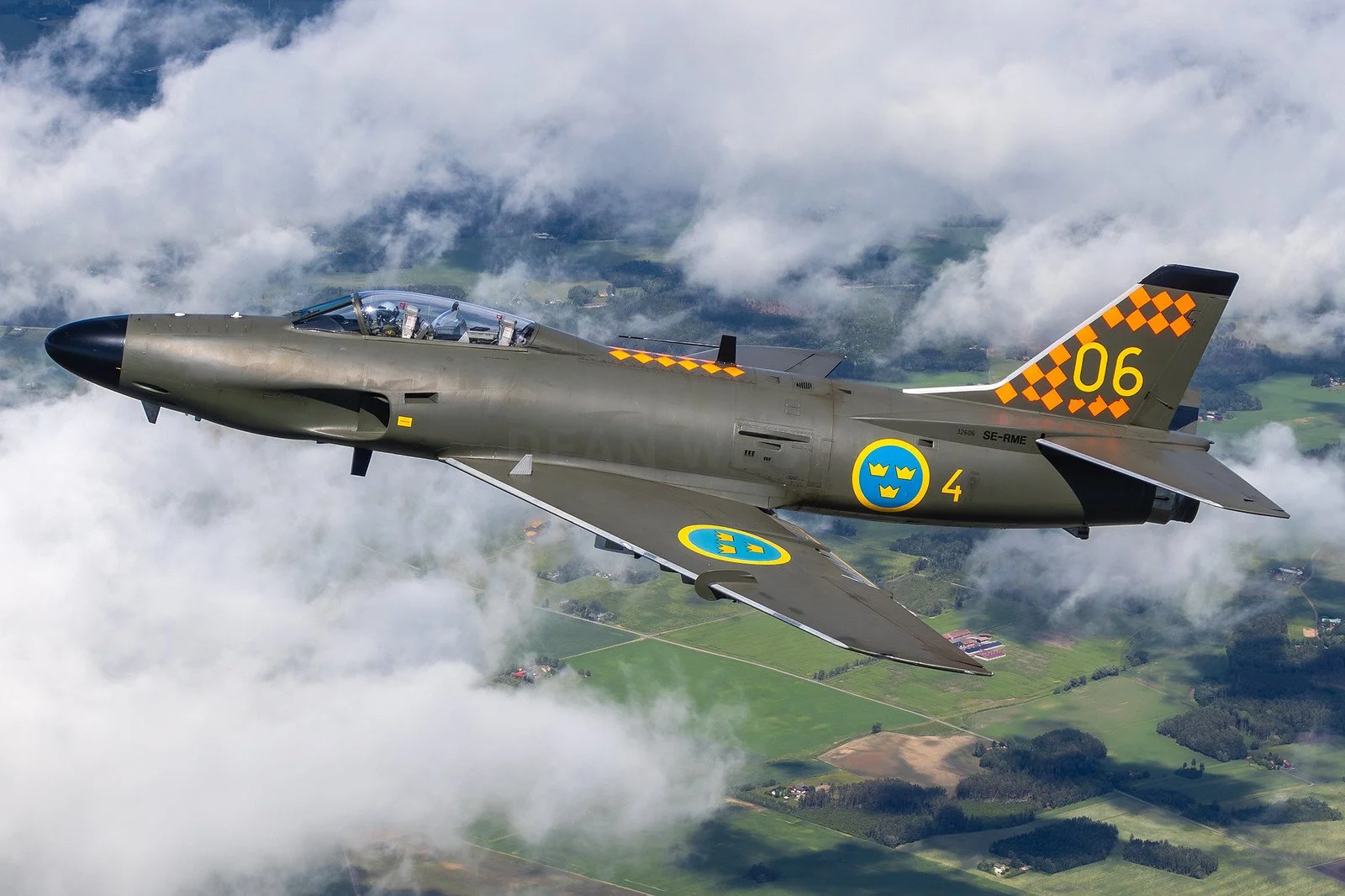  Saab J 32D Lansen SE-RME 

Swedish Air Force Historic Fligh‍t