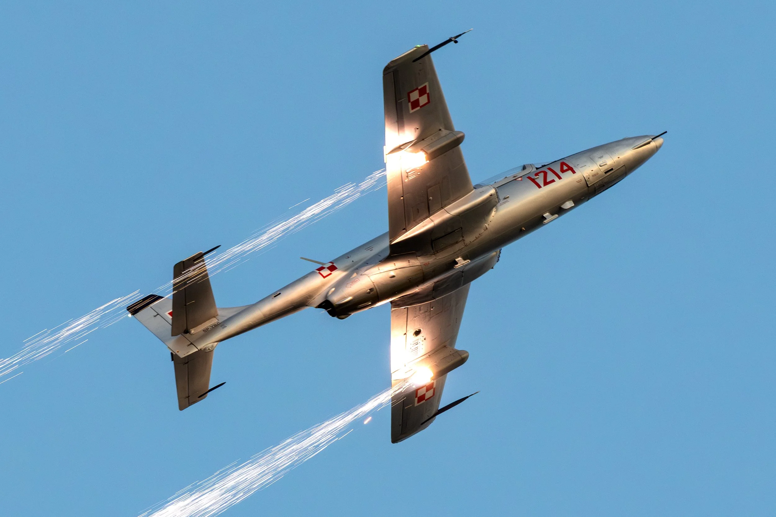  PZL-Mielec TS-11 Iskra bis D SP-YBC 

Fundacja Biało-Czerwone Skrzydła