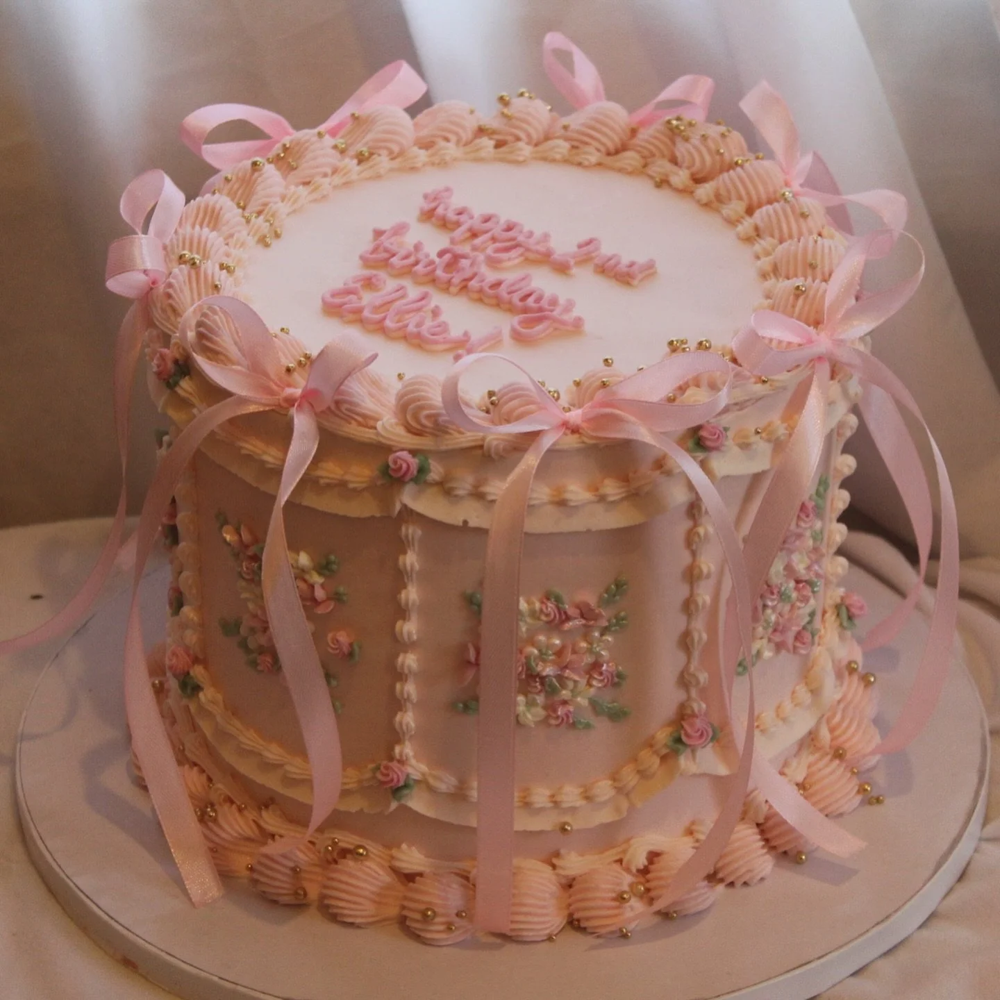 signature princess cake for Ellie&rsquo;s 2nd birthday👑💖