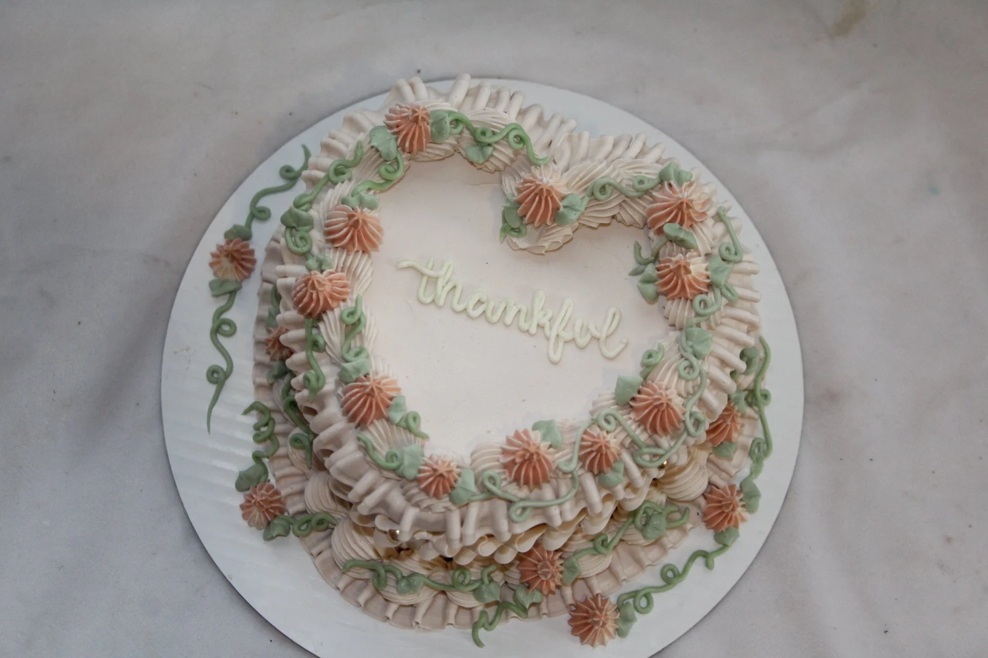 Thanksgiving Heart Cake