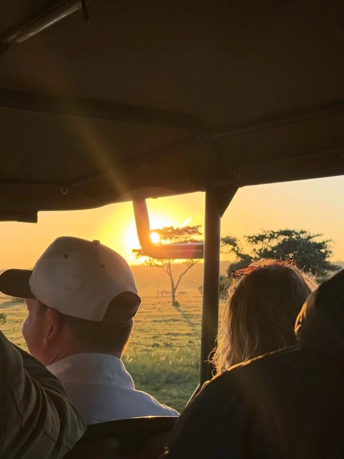 POV: You&rsquo;re 20 minutes into a sunset stop and no one wants to leave.

Sundowners at Morala are relaxed, a little spontaneous and usually end with someone asking for &ldquo;just one more minute&rdquo; before heading back to the lodge. 🌅🍷

#Mor