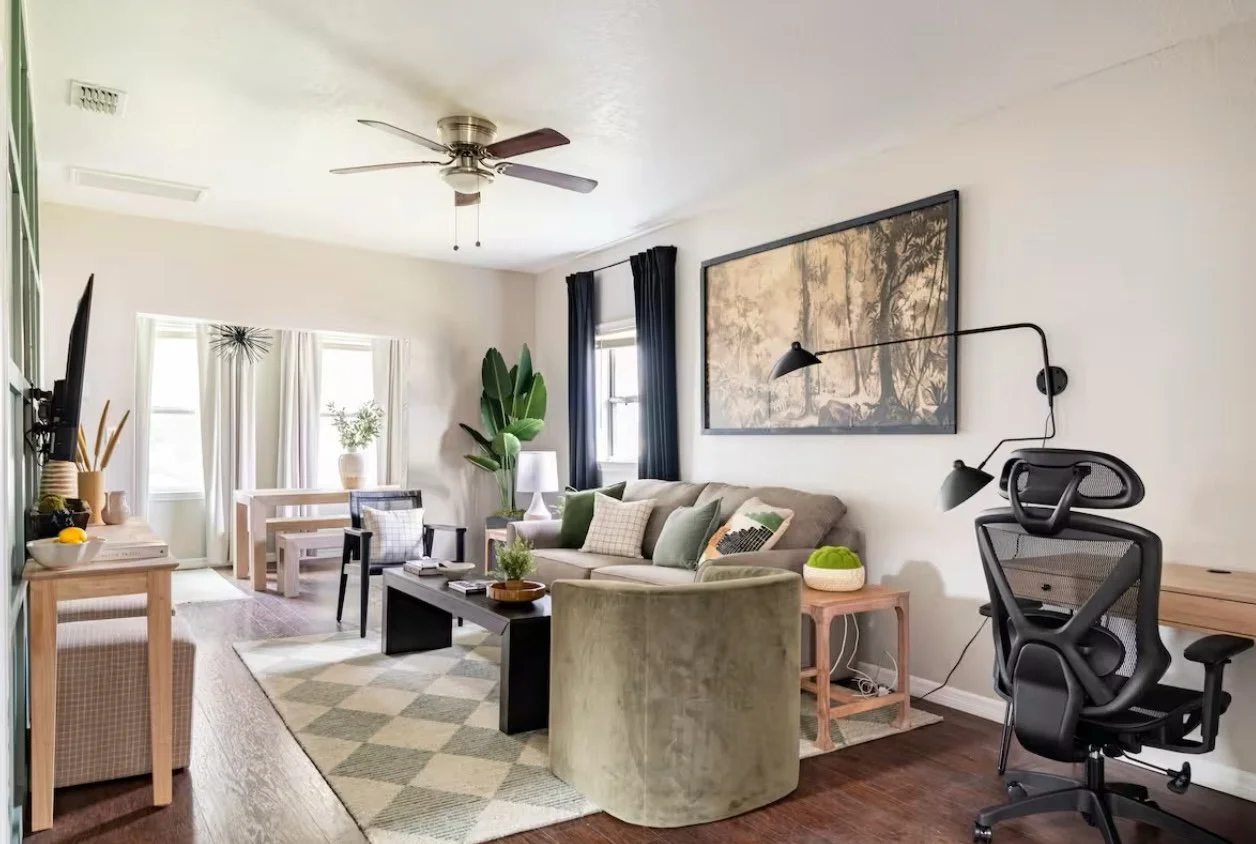 Cozy Zoo Tampa Bungalow