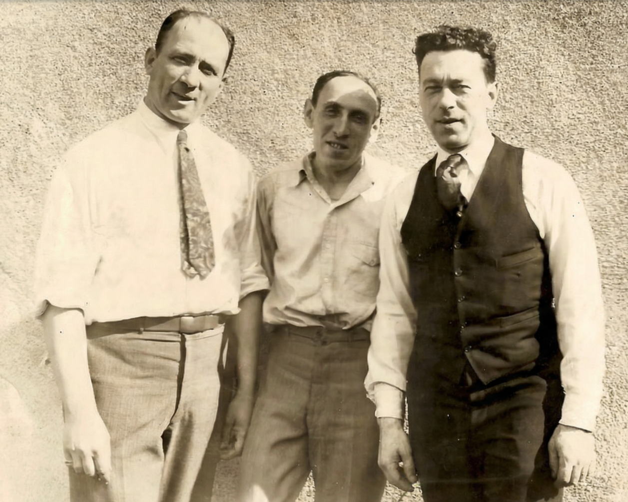 Jack and Morris Golomb, founders of Everlast, 1910