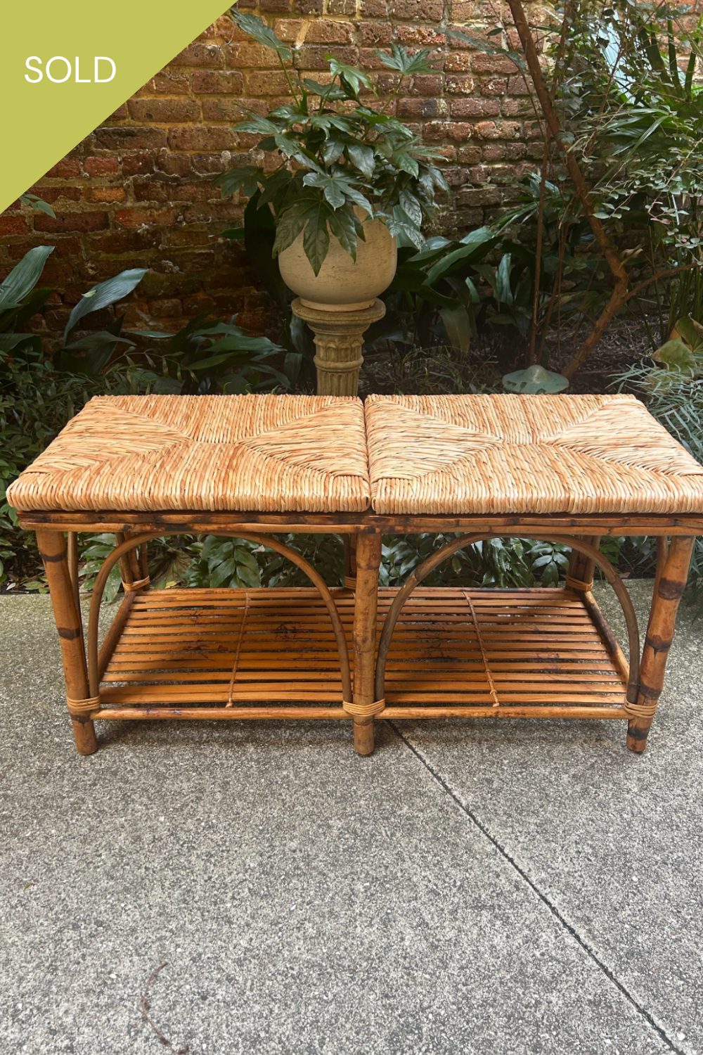 Entry Bench