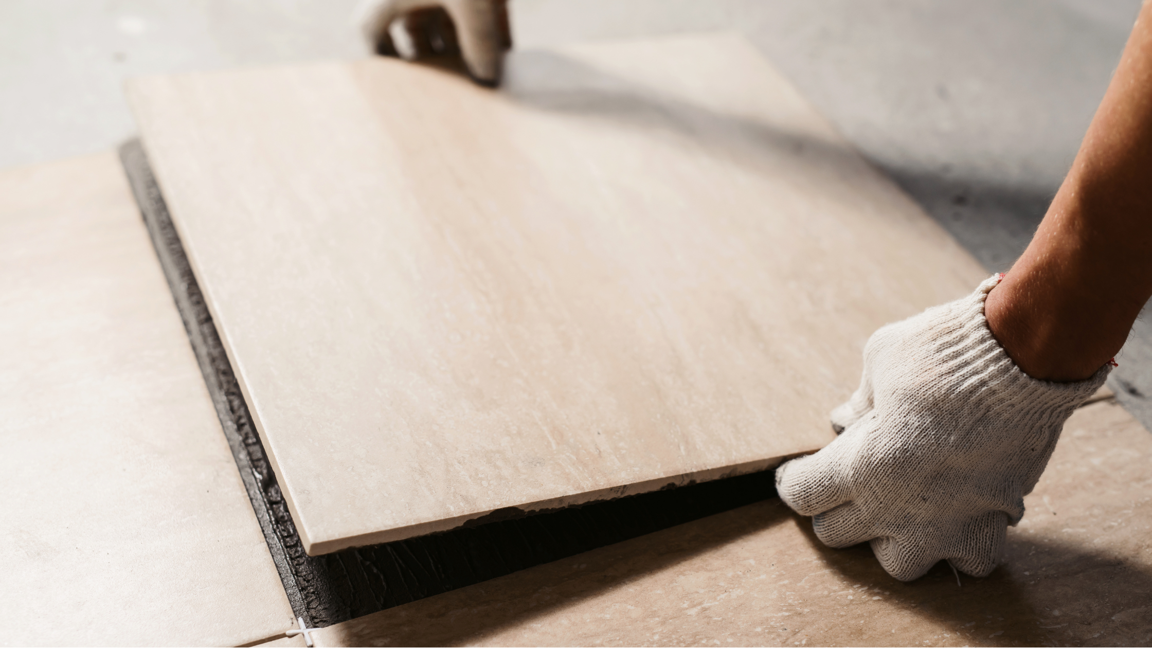 What Causes Flooring Gaps, Buckling or Lifting?
