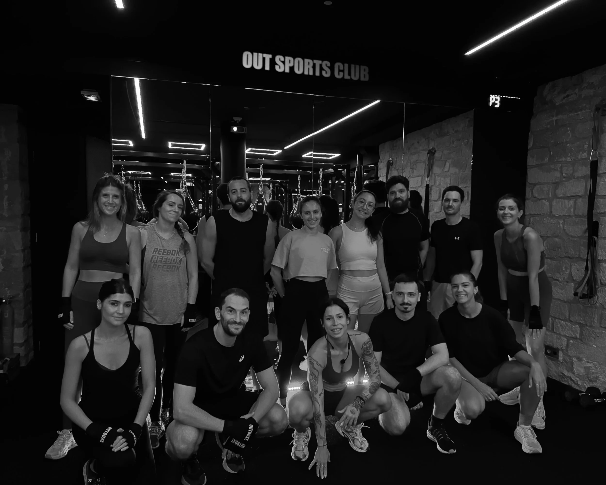 3 YEARS WITH LEVANA 🙌

Une soir&eacute;e pleine d&rsquo;&eacute;nergie pour c&eacute;l&eacute;brer les 3 ans de Levana parmi nous. 

Un cours signature, beaucoup de sweat, de sourires et surtout une belle communaut&eacute; r&eacute;unie ! 

Thank yo