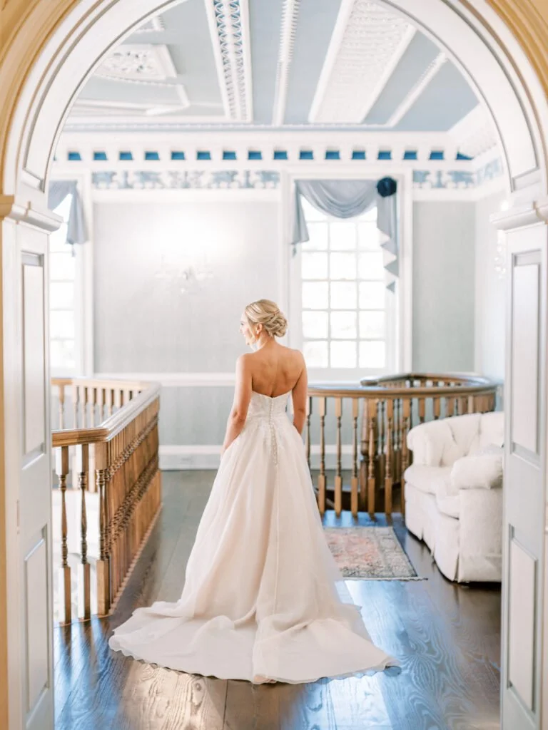 ClaireAaron_TheEstateatRiverRunWedding_FirstLookPortraits-5-768x1024.jpg