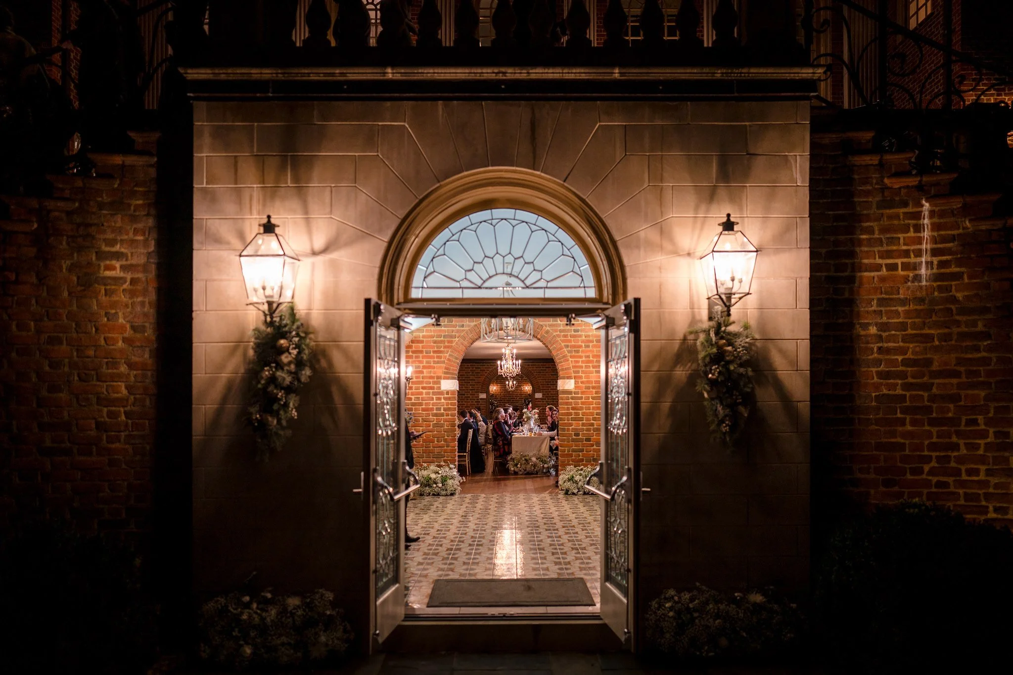 H026-Reception-Estate-at-River-Run-Richmond-VA-Wedding-Photography-by-Bee-Two-Sweet.jpg
