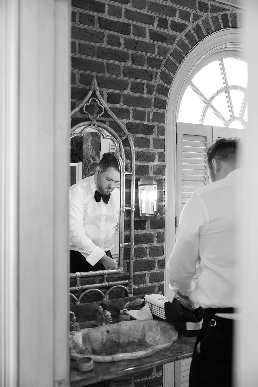 SarahMattozziPhotography-IvySam-EstateatRiverRun-Wedding-Preview-32.jpg