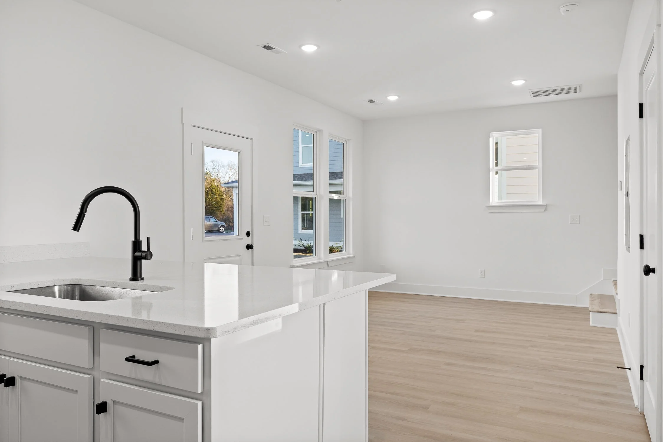 21-5214 Northpoint-21.jpg