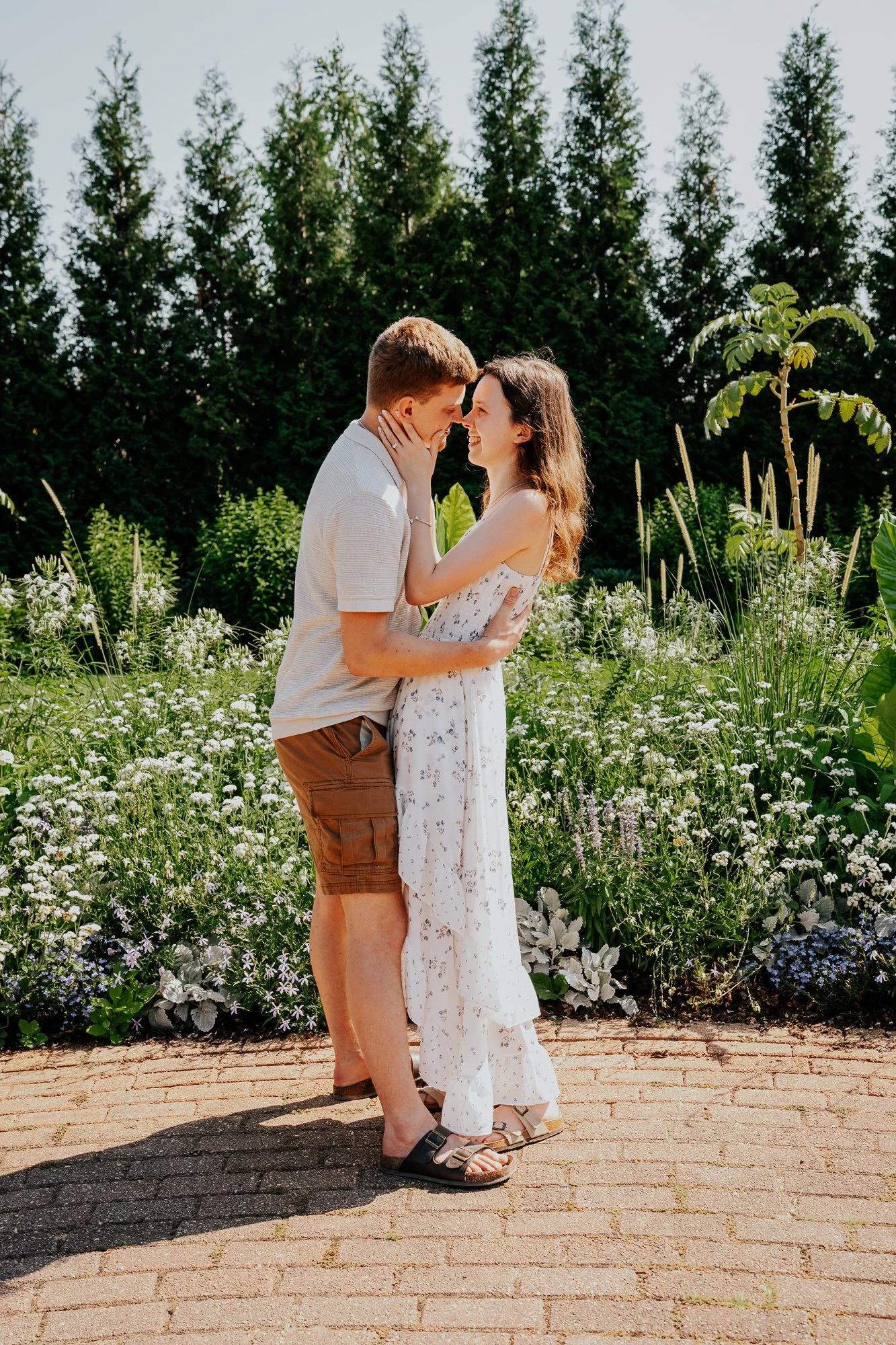 surprise proposal olbrich gardens madison-37.jpg