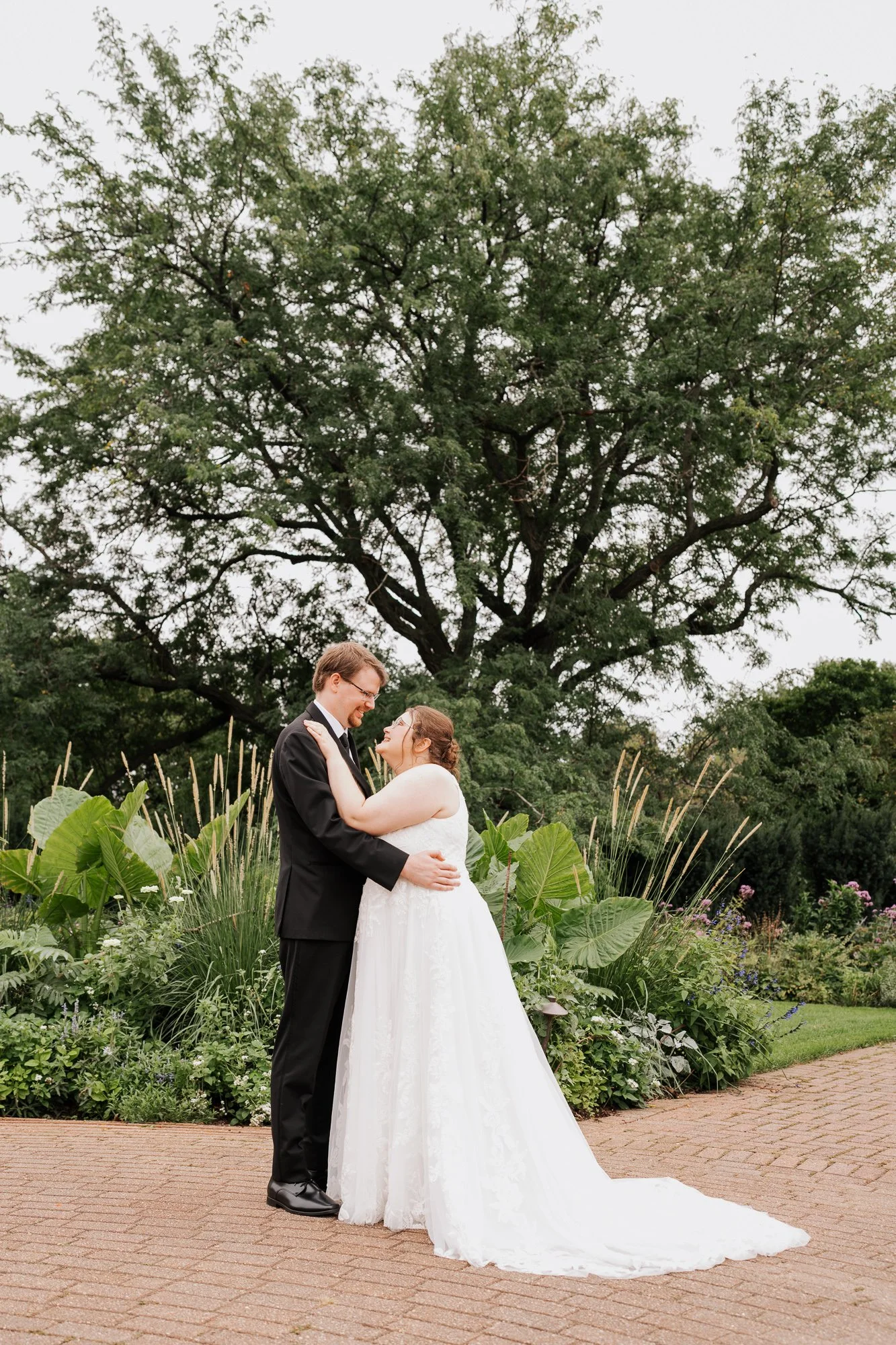 Madison Olbrich Botanical Gardens Elopement-36.jpg