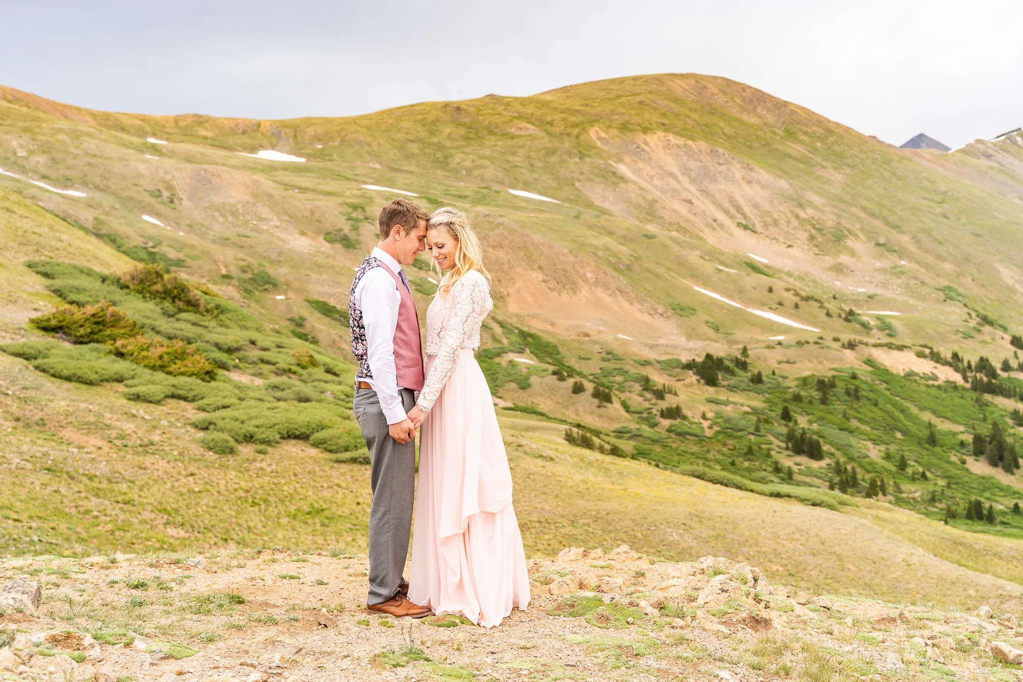 beautiful elopement embrace.jpg