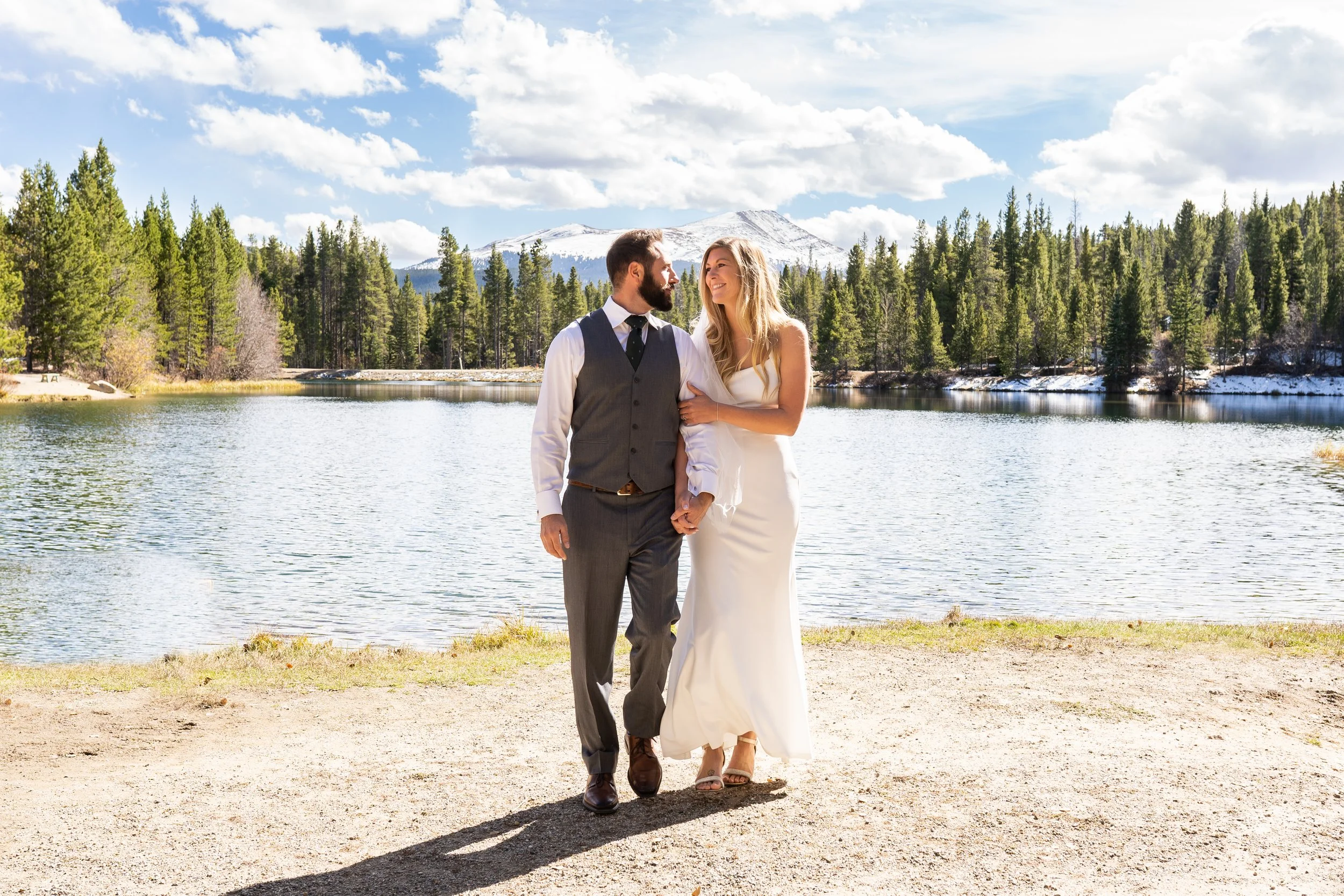 just-married-in-breckenridge-mountains.jpg