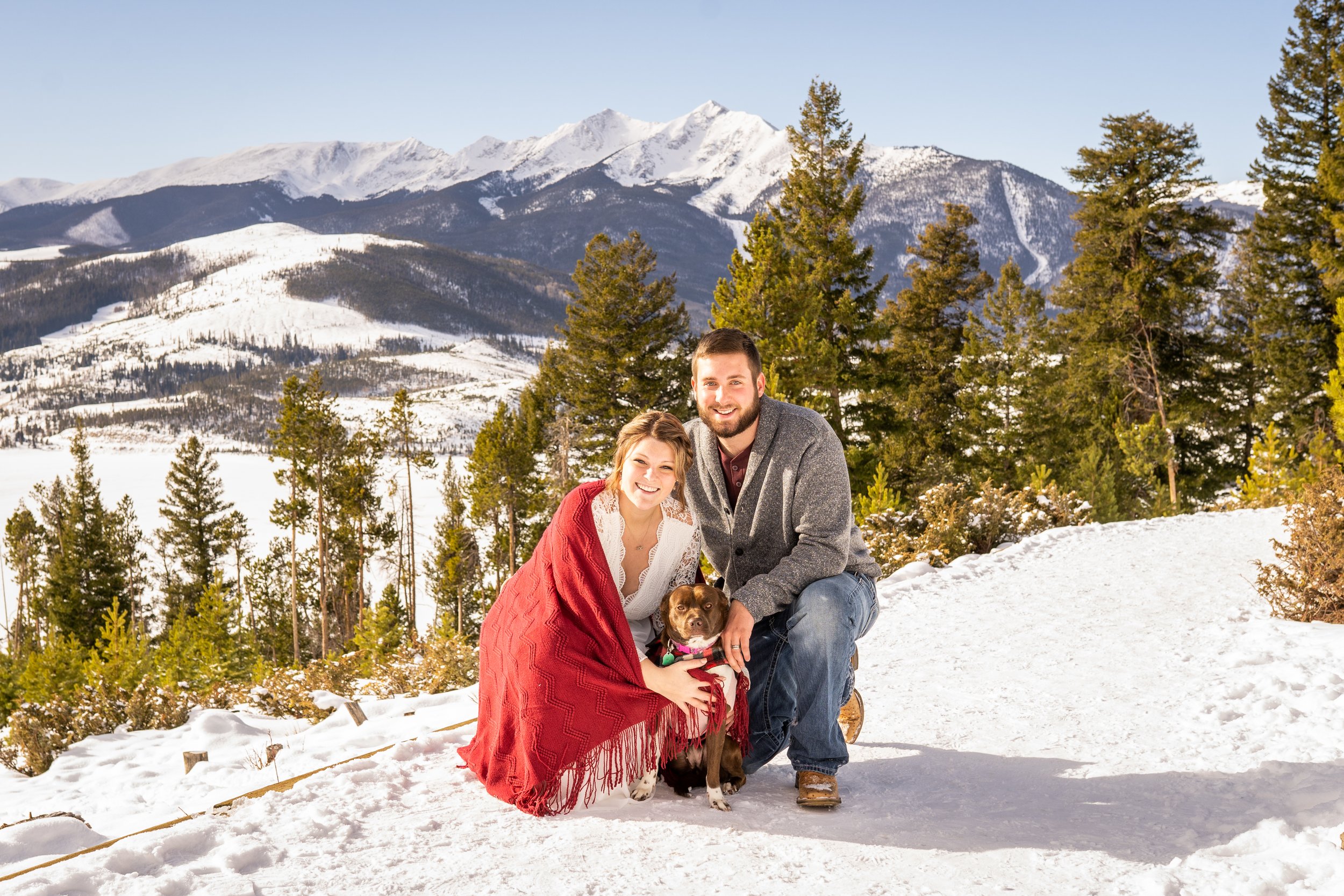 casual-winter-elopement-with-dog.jpg