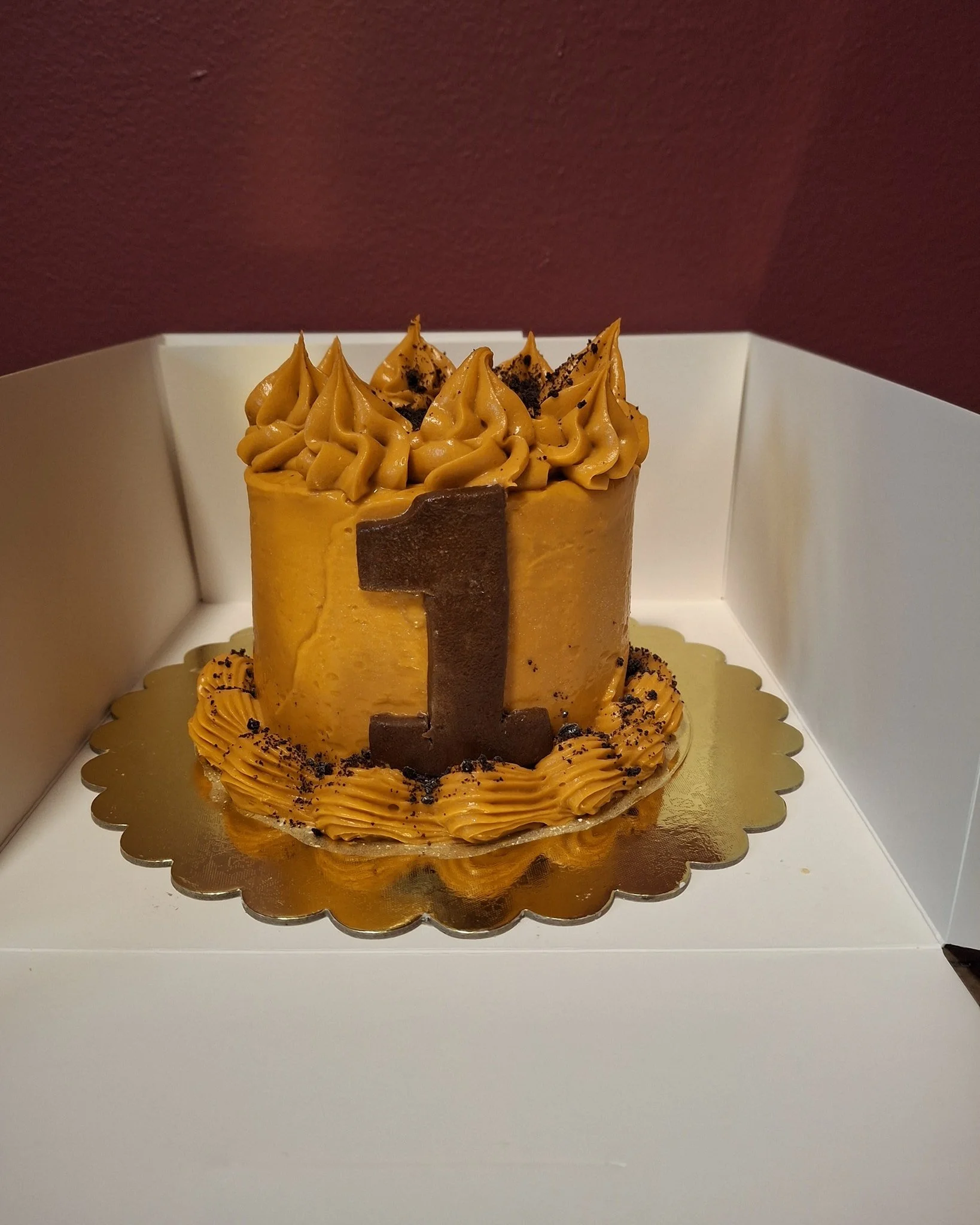 Smash cake for a 1 year old