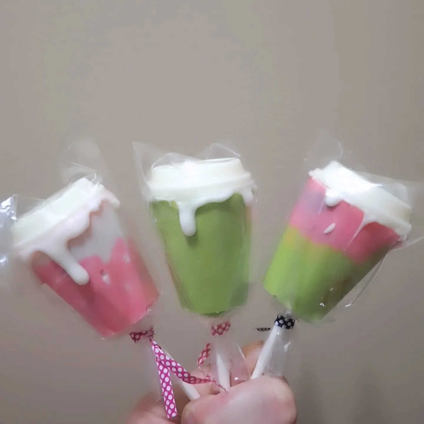 Coffee cup cake pops