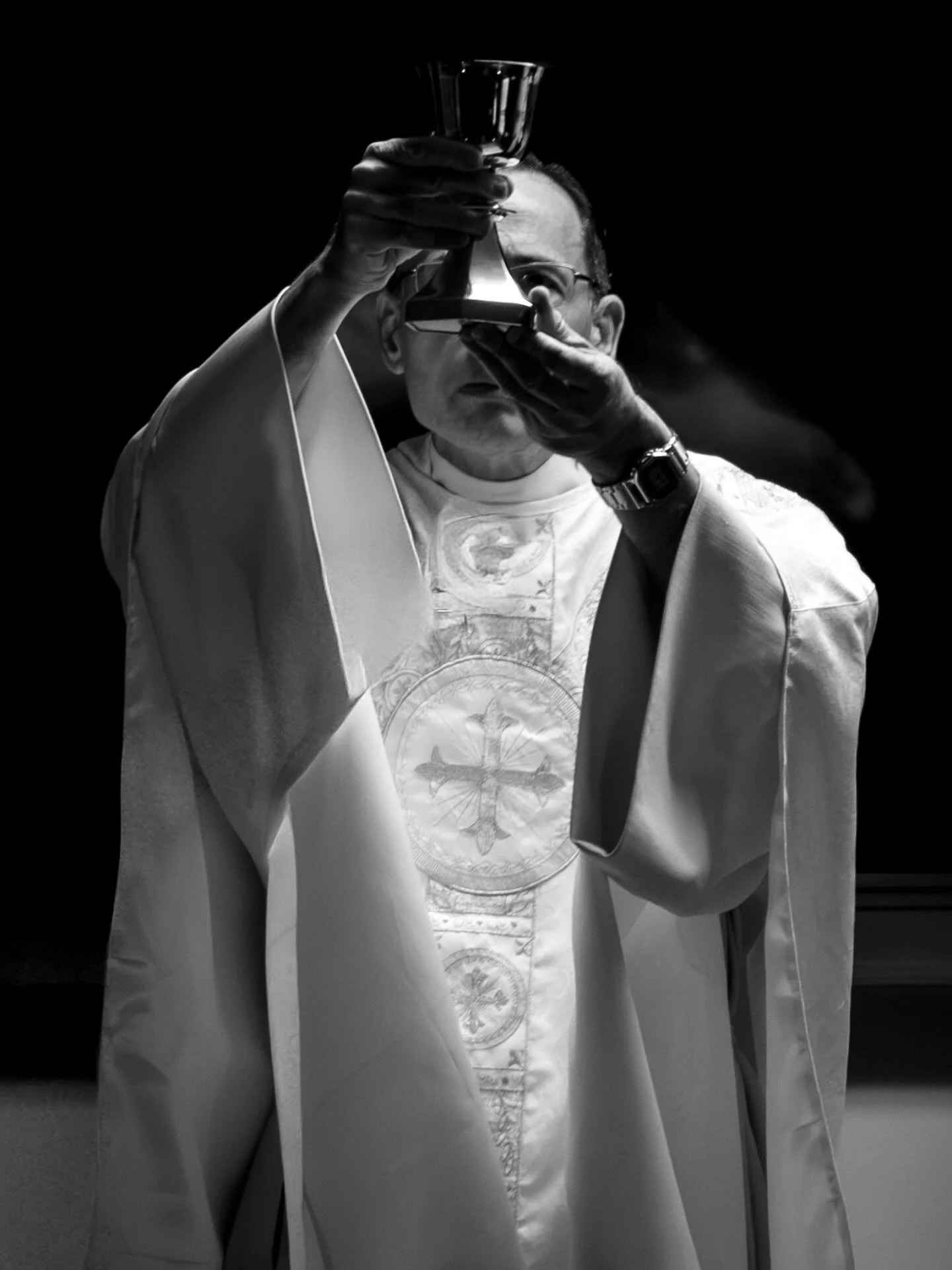 A single act of love makes the soul return to life. // Saint Therese of Lisieux