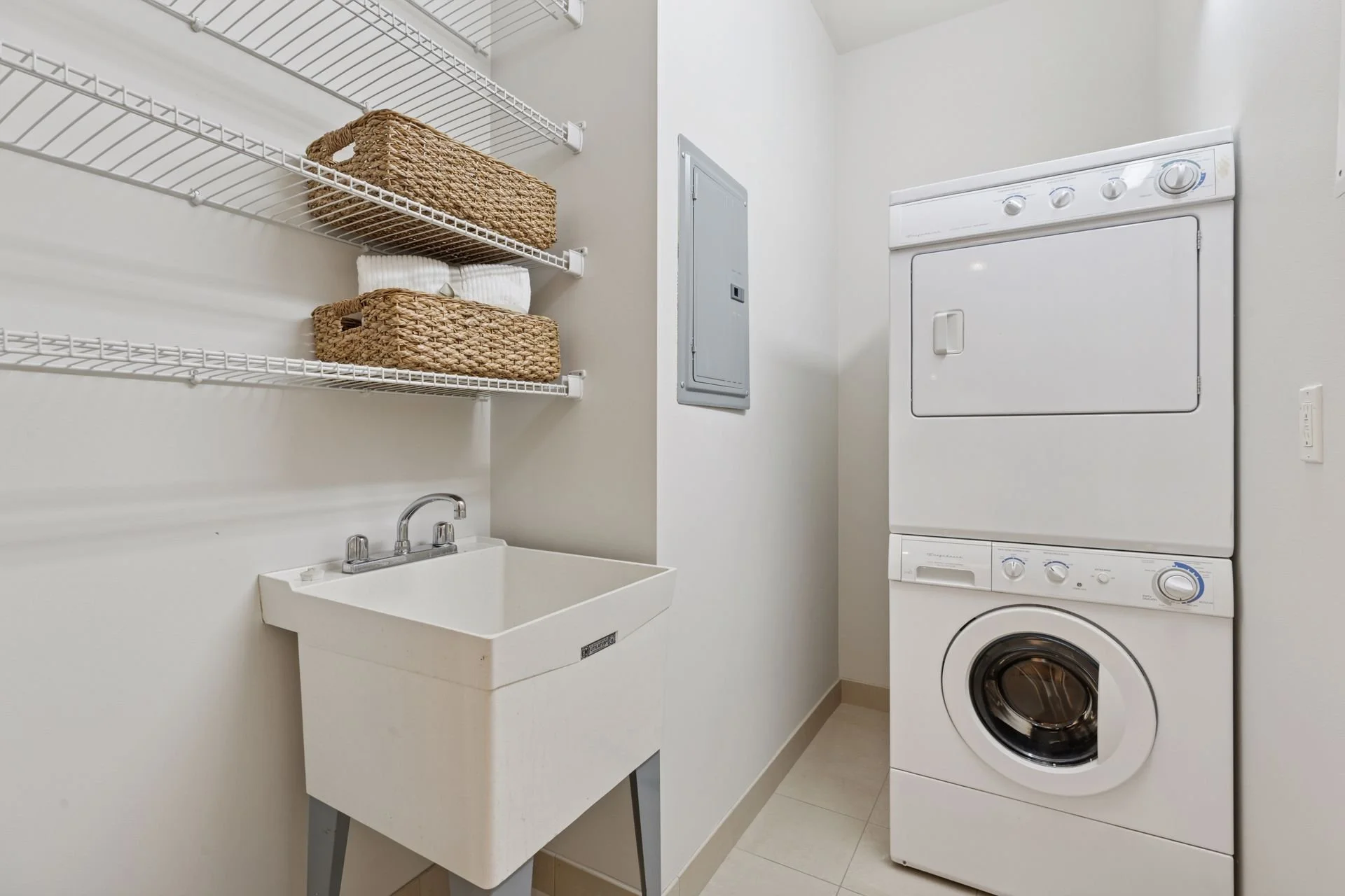 4201 Sunset Drive N501 - Spacecrafting - 0041.jpg