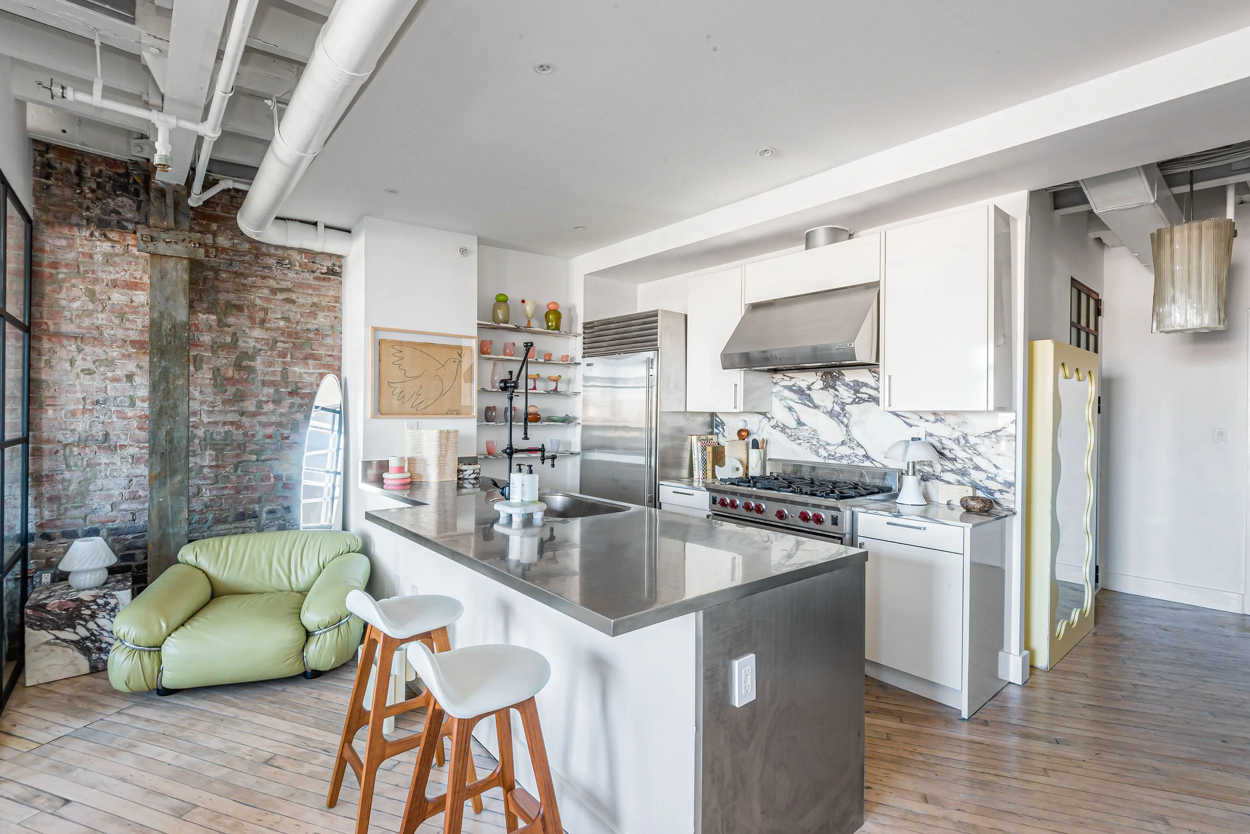 nyc-loft-kitchen-listing-photograph.jpg