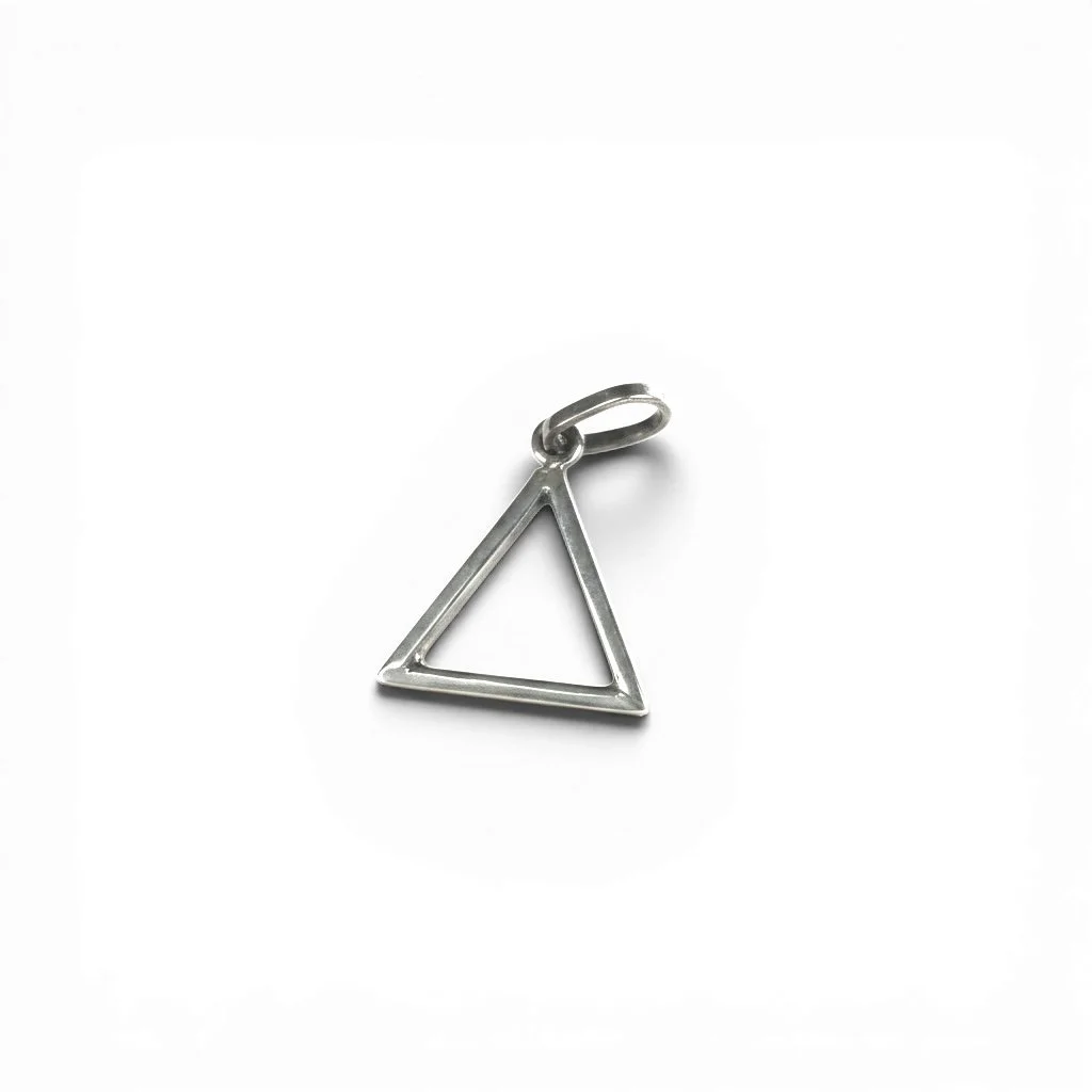 Dije Plata Triángulo