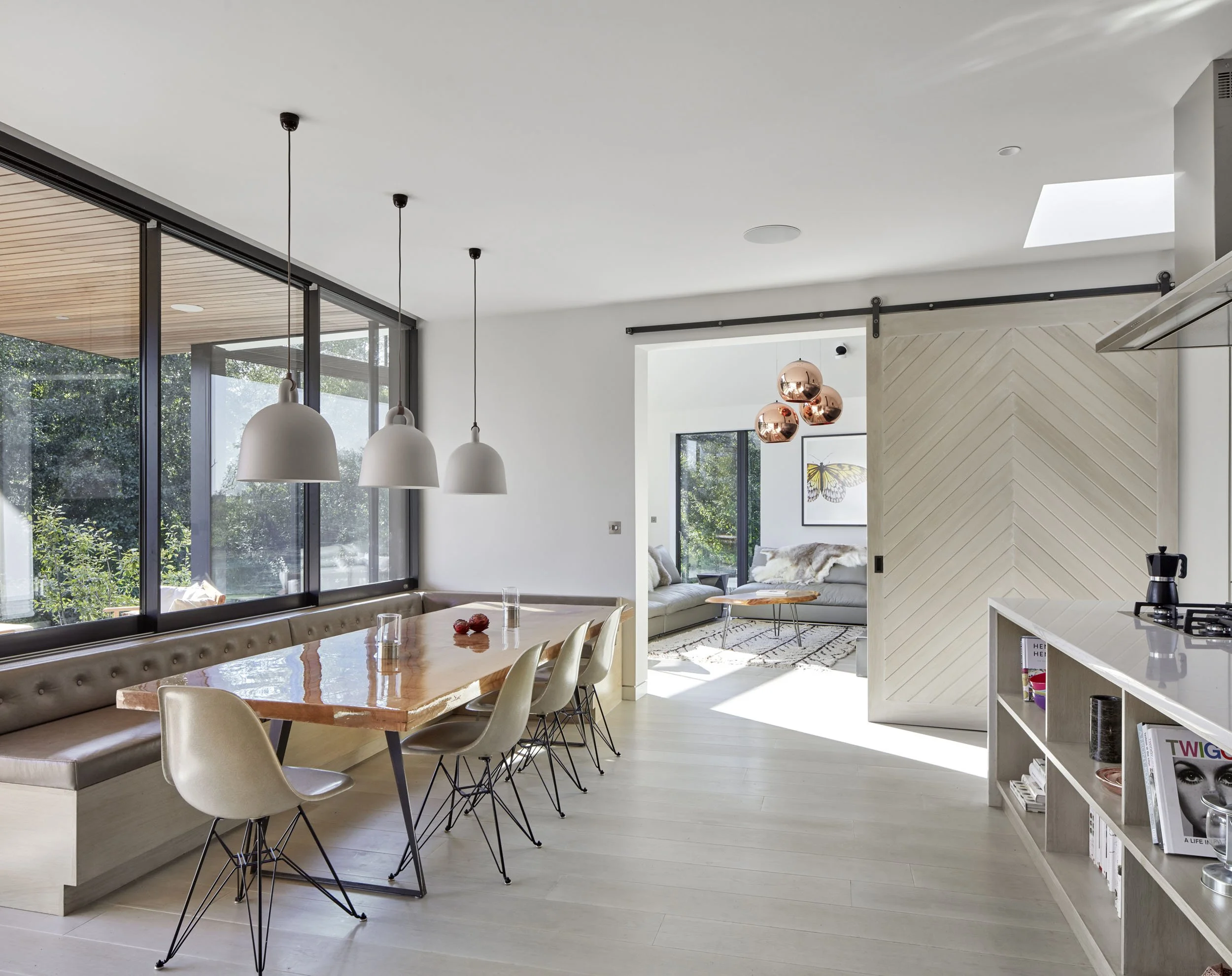 Kitchen and dining area at Backwater