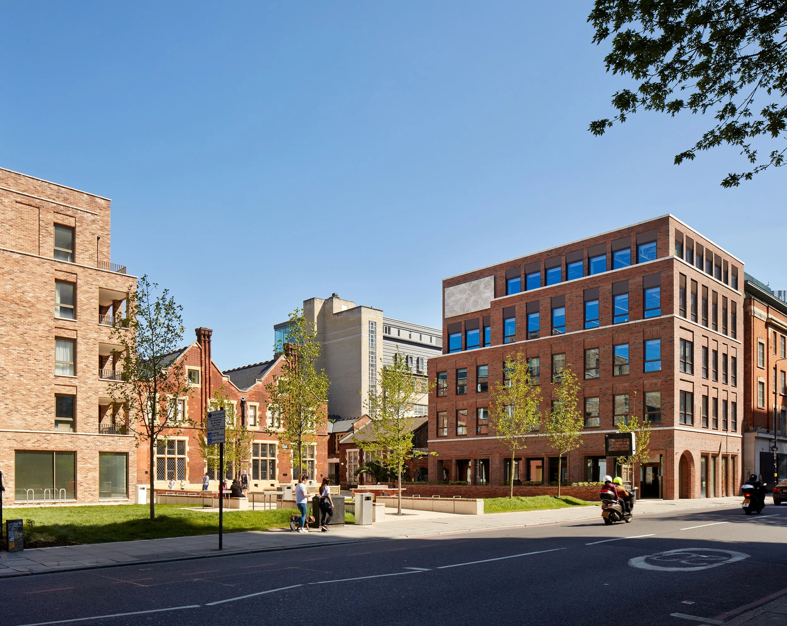 28 Commercial Street and Toynbee Hall