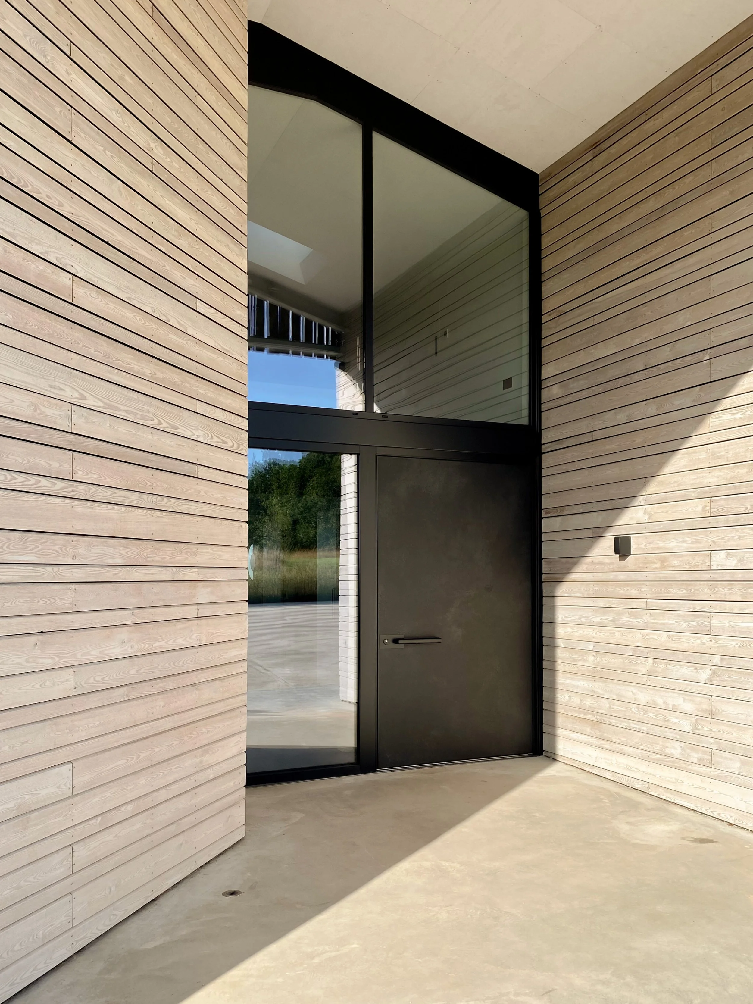 Large entrance area to modern barn conversion UK