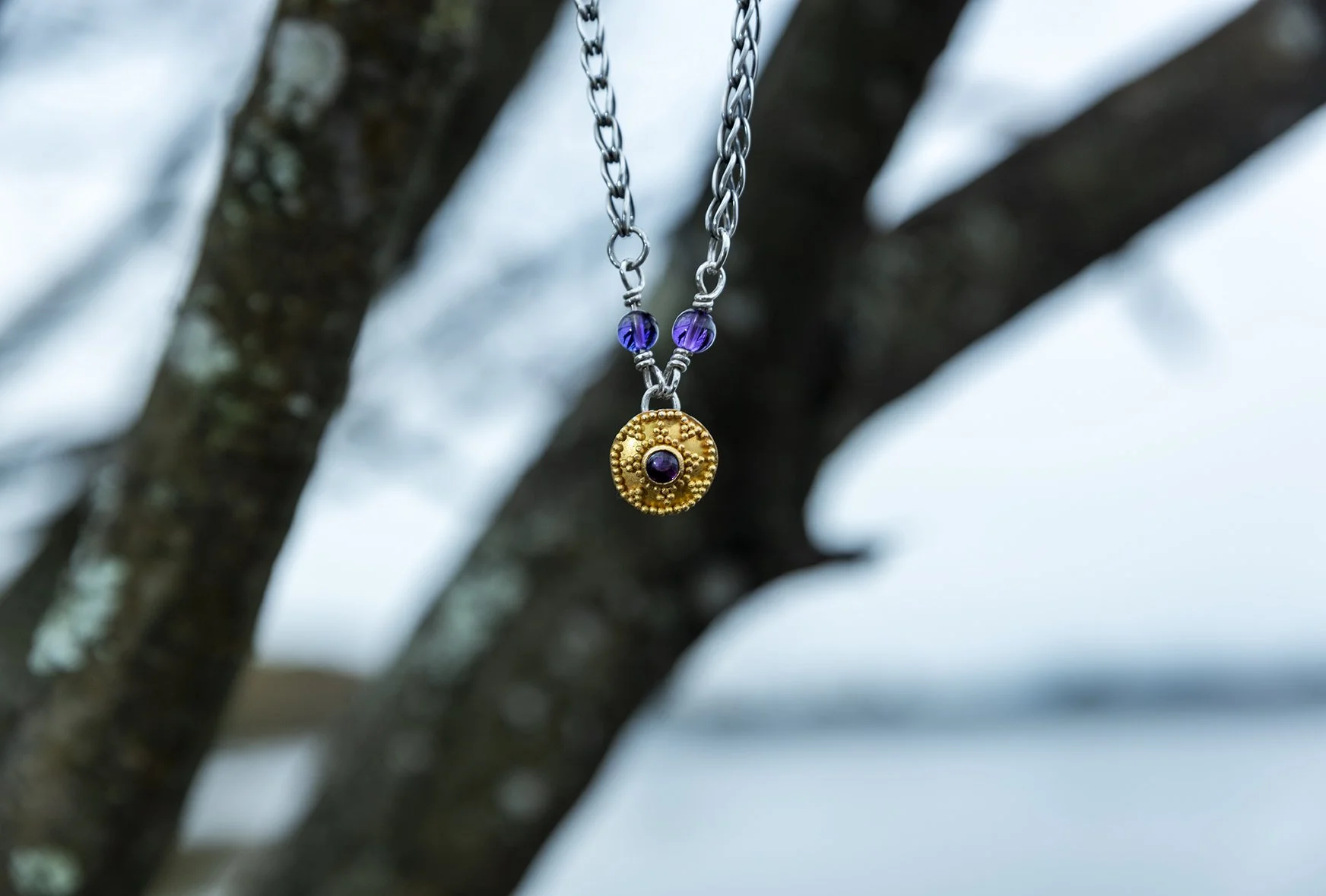 RoundNecklace01.jpg