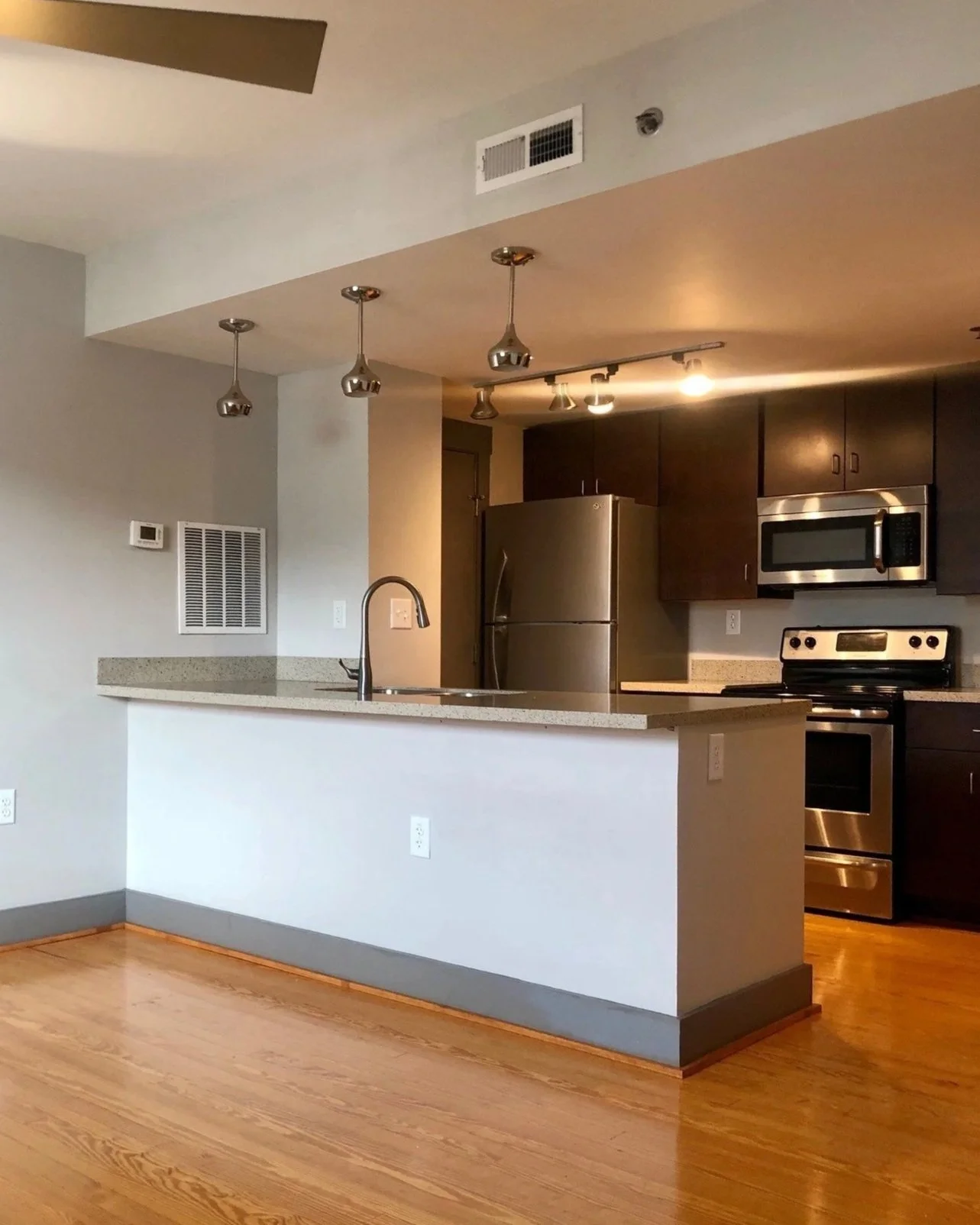Living+Room+%281%29.jpg