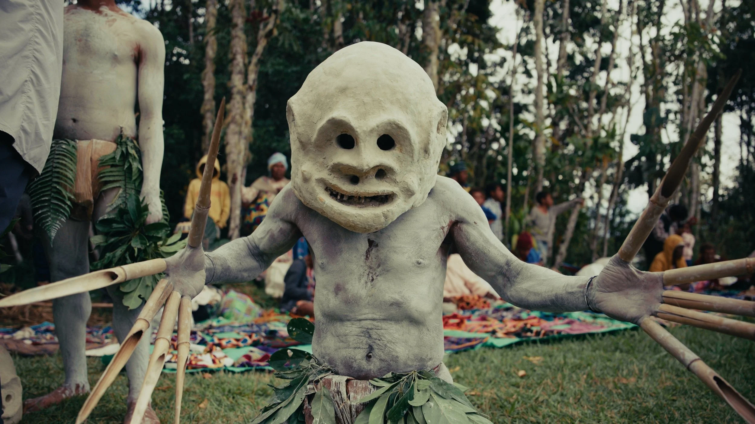 png cinematic_00_05_44_04.jpg