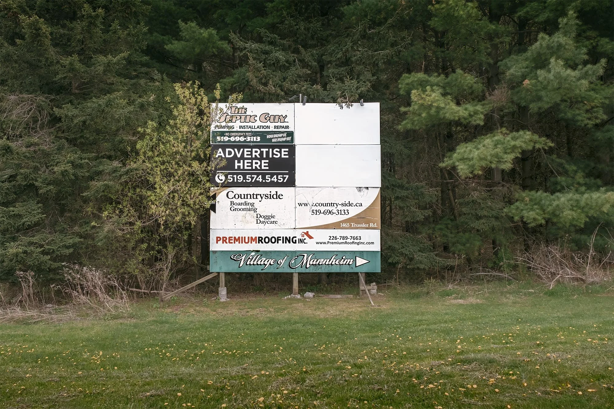 “Advertise Here.”