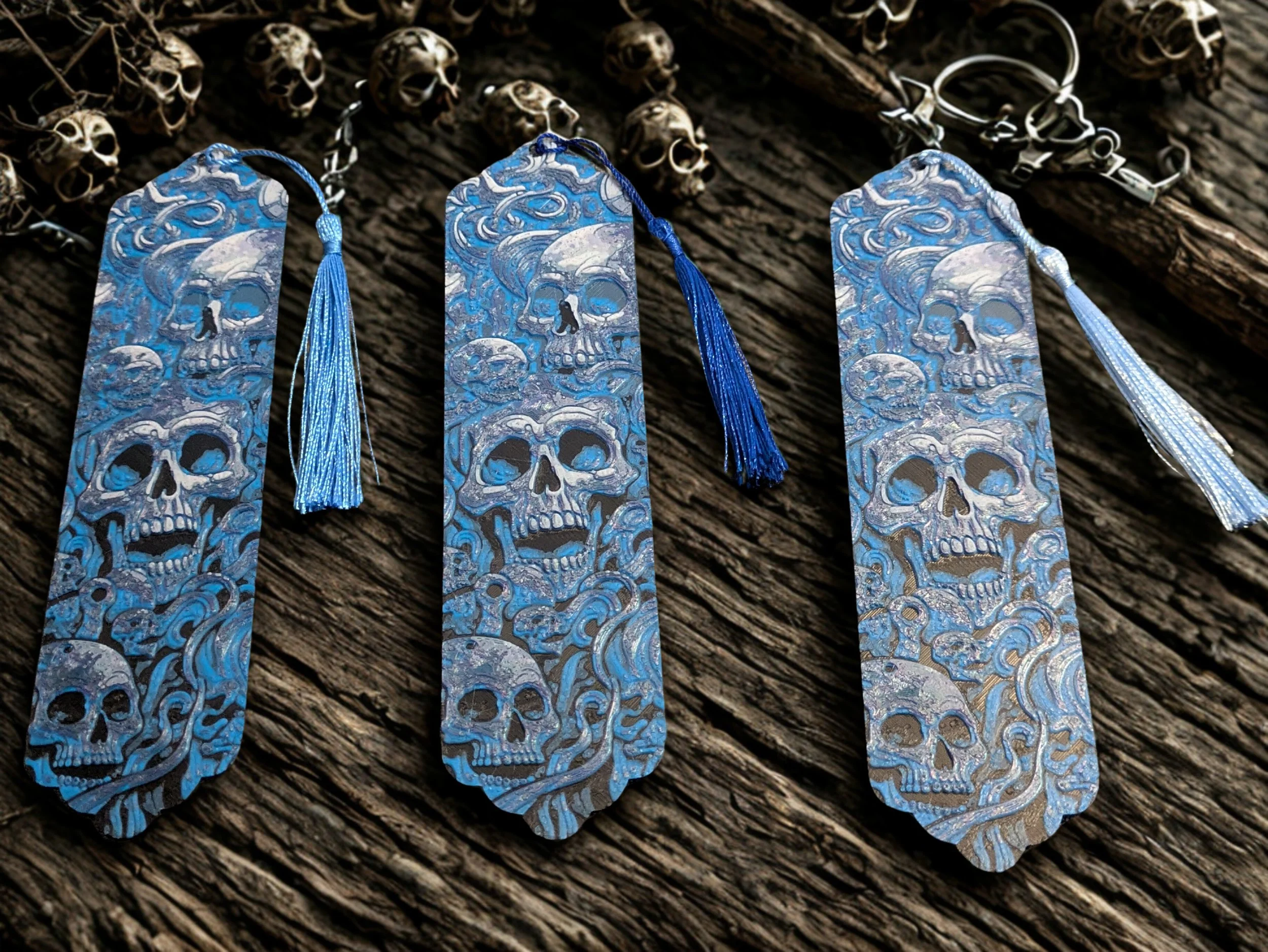 Skull bookmark