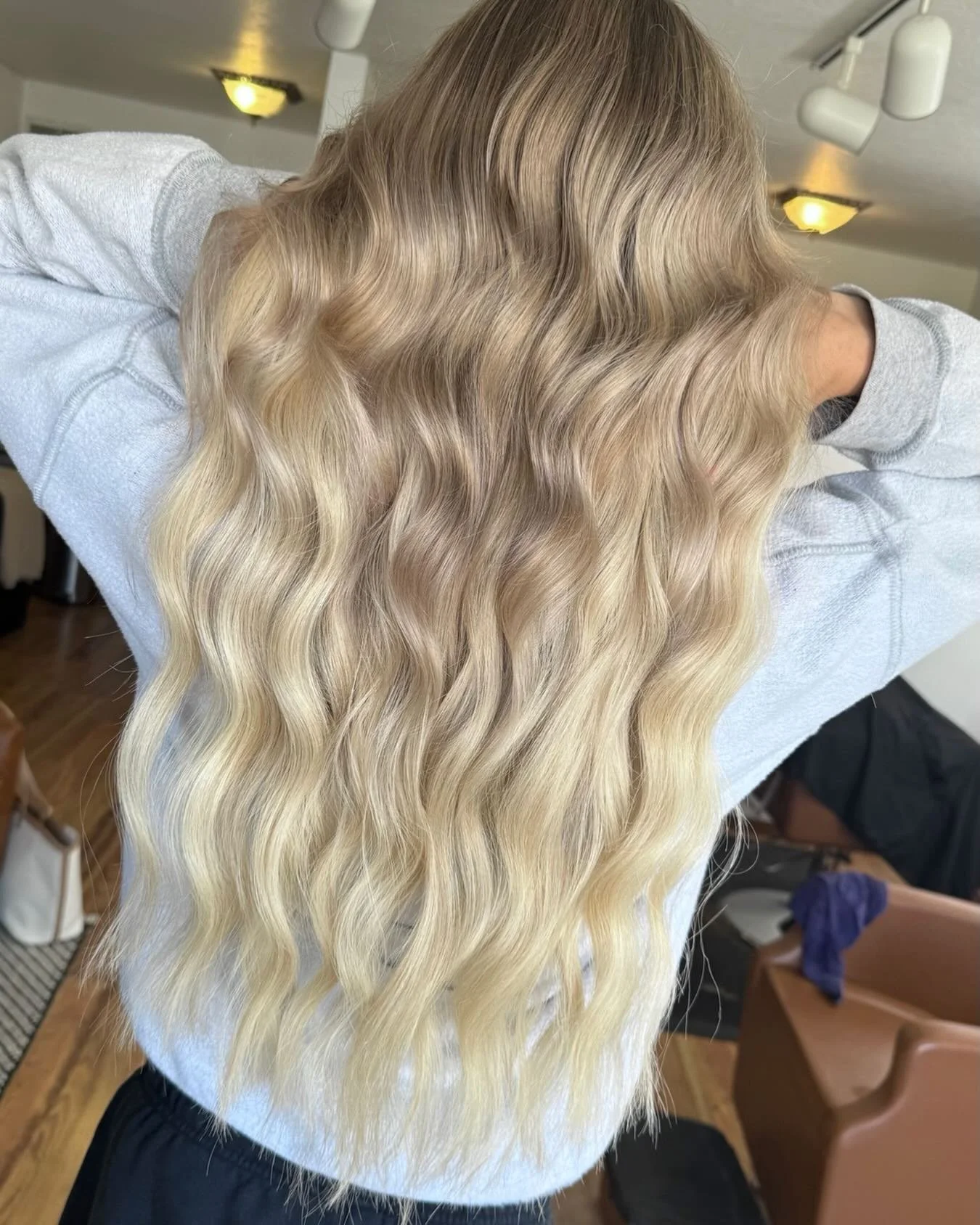 Another blondie coming atcha plus 2 rows of sew in extensions!!😎