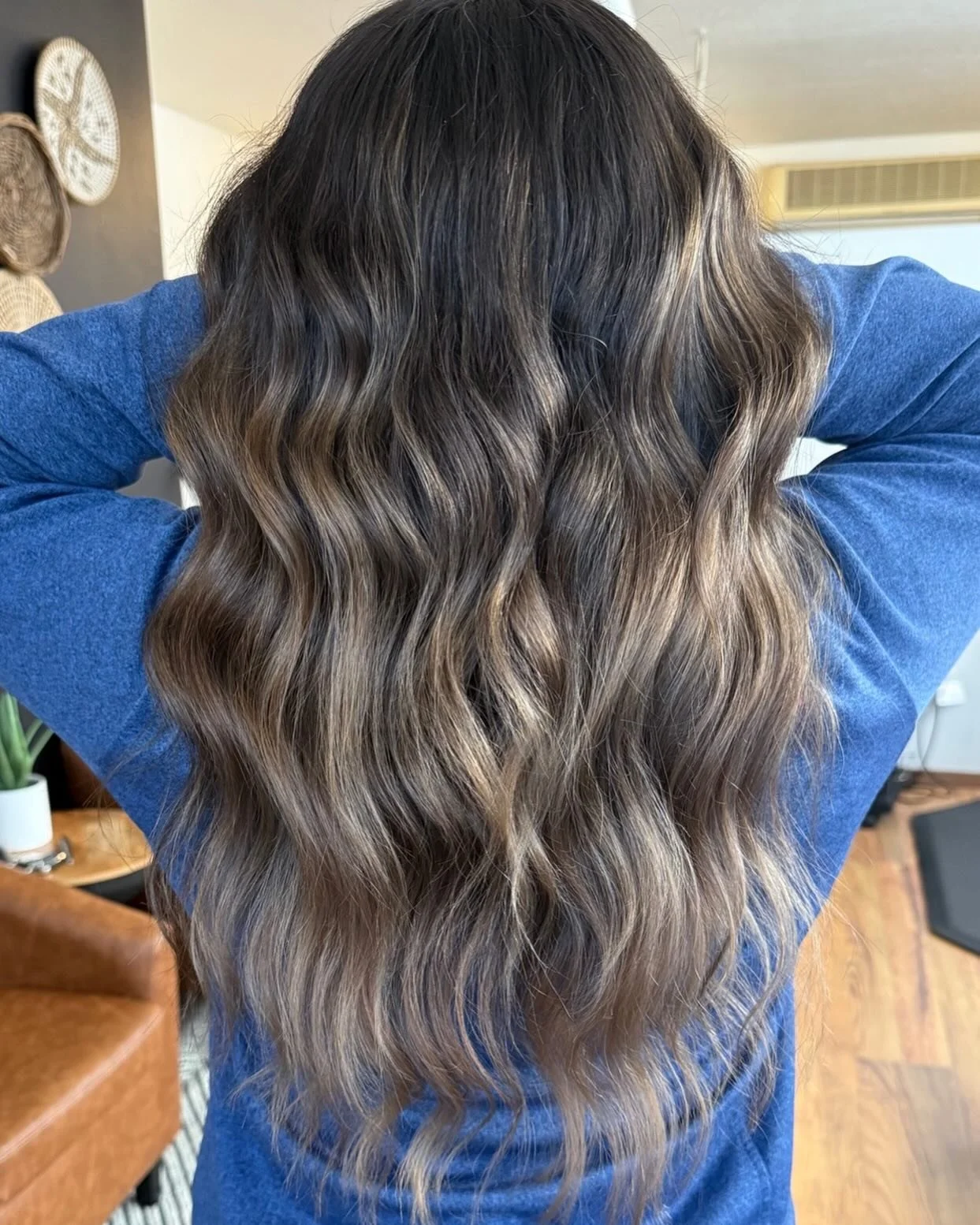 Ashy tones🩶🖤🤎