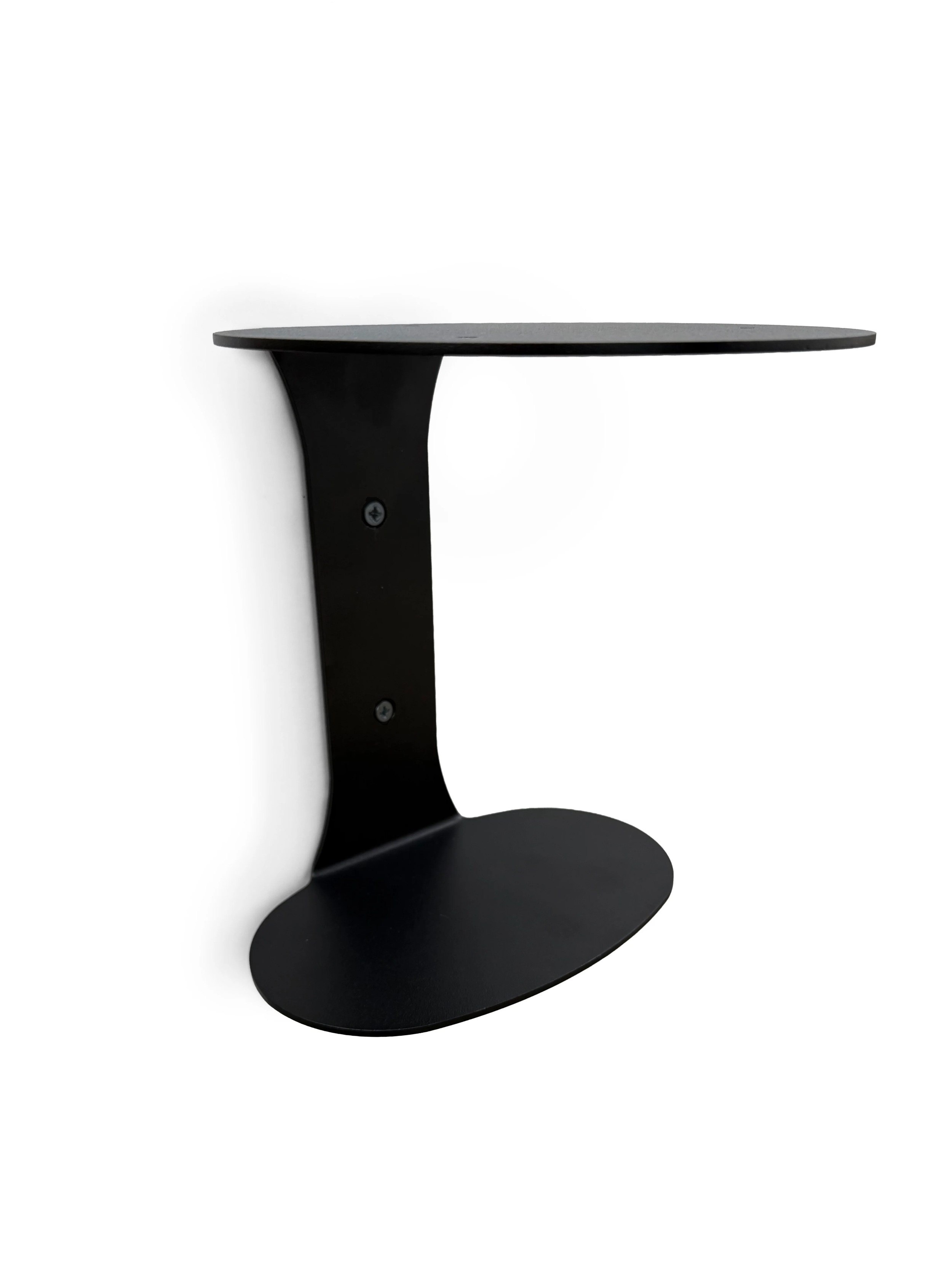 PropsBase schrägansicht im Detail an der Wand montiert ohne Yogazubehör