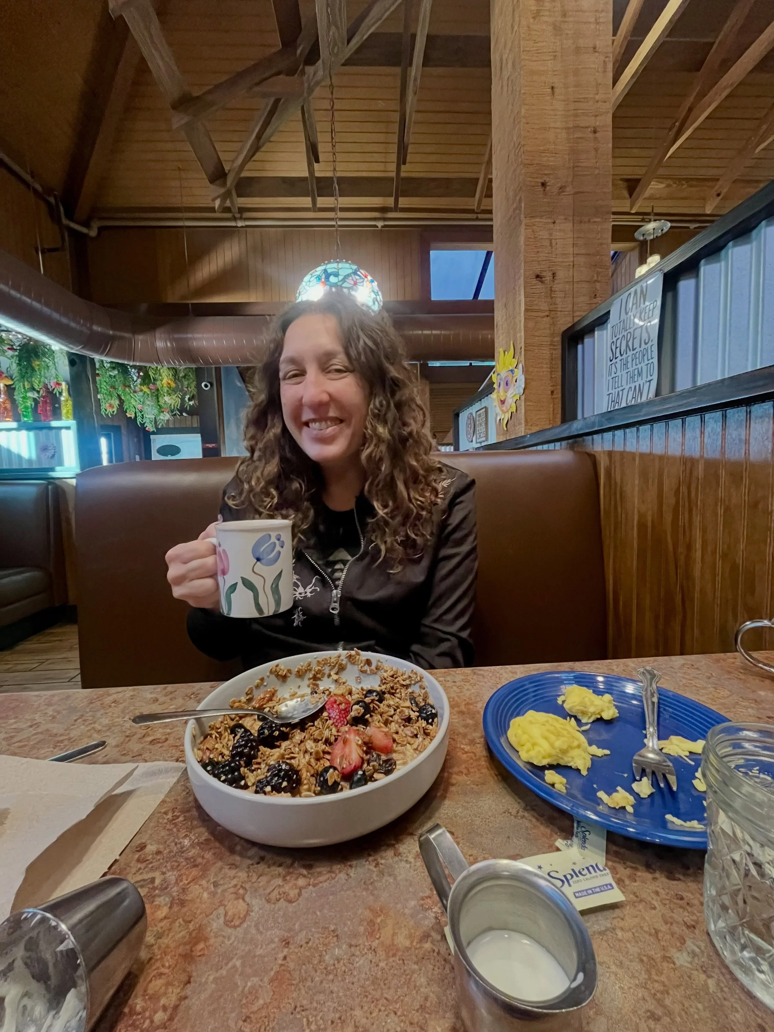 Breakfast completed ✔️ Now time to set up for @notloudconcerts Napa $5 Folk Festival! 

NotLoudConcerts.com to buy tickets or buy tickets at the door.
2-5 pm