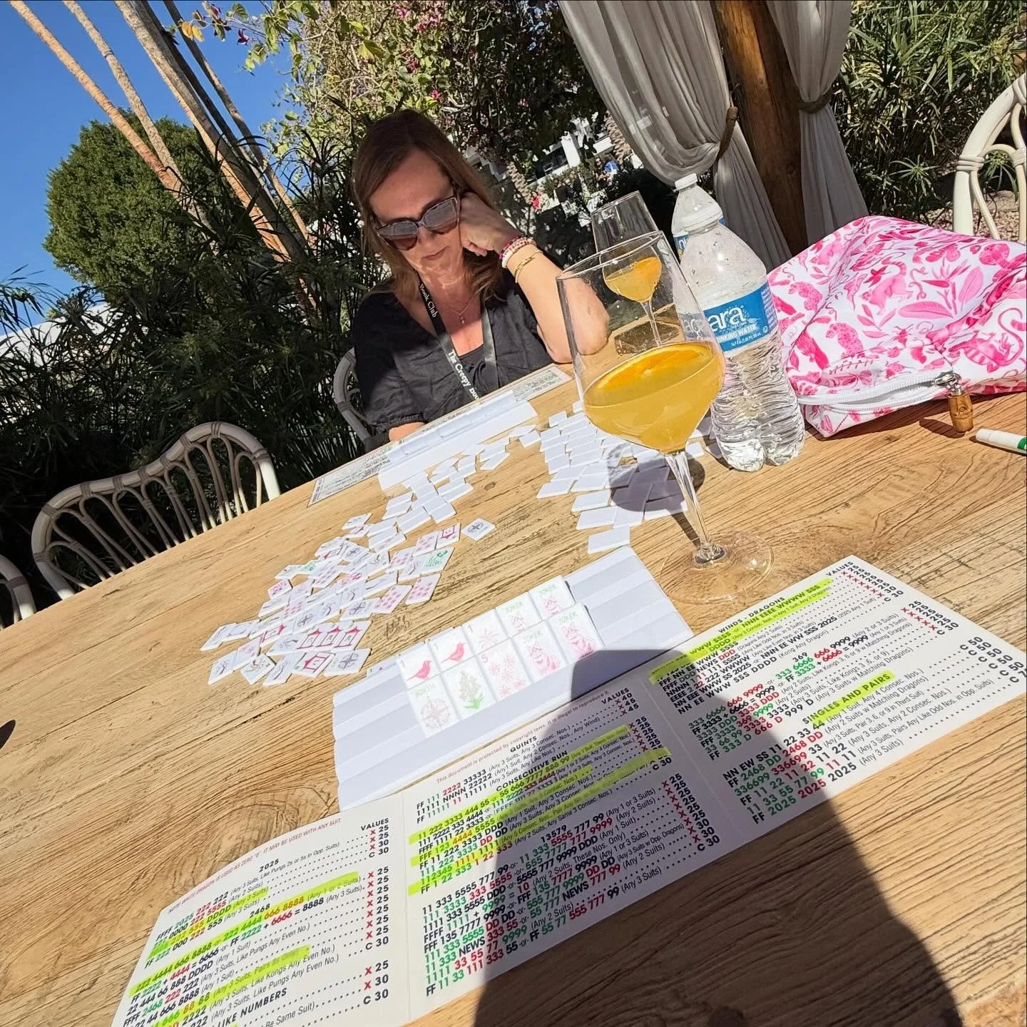 A little travel mahjong in between authors!!! Just the BEST day! ❤️