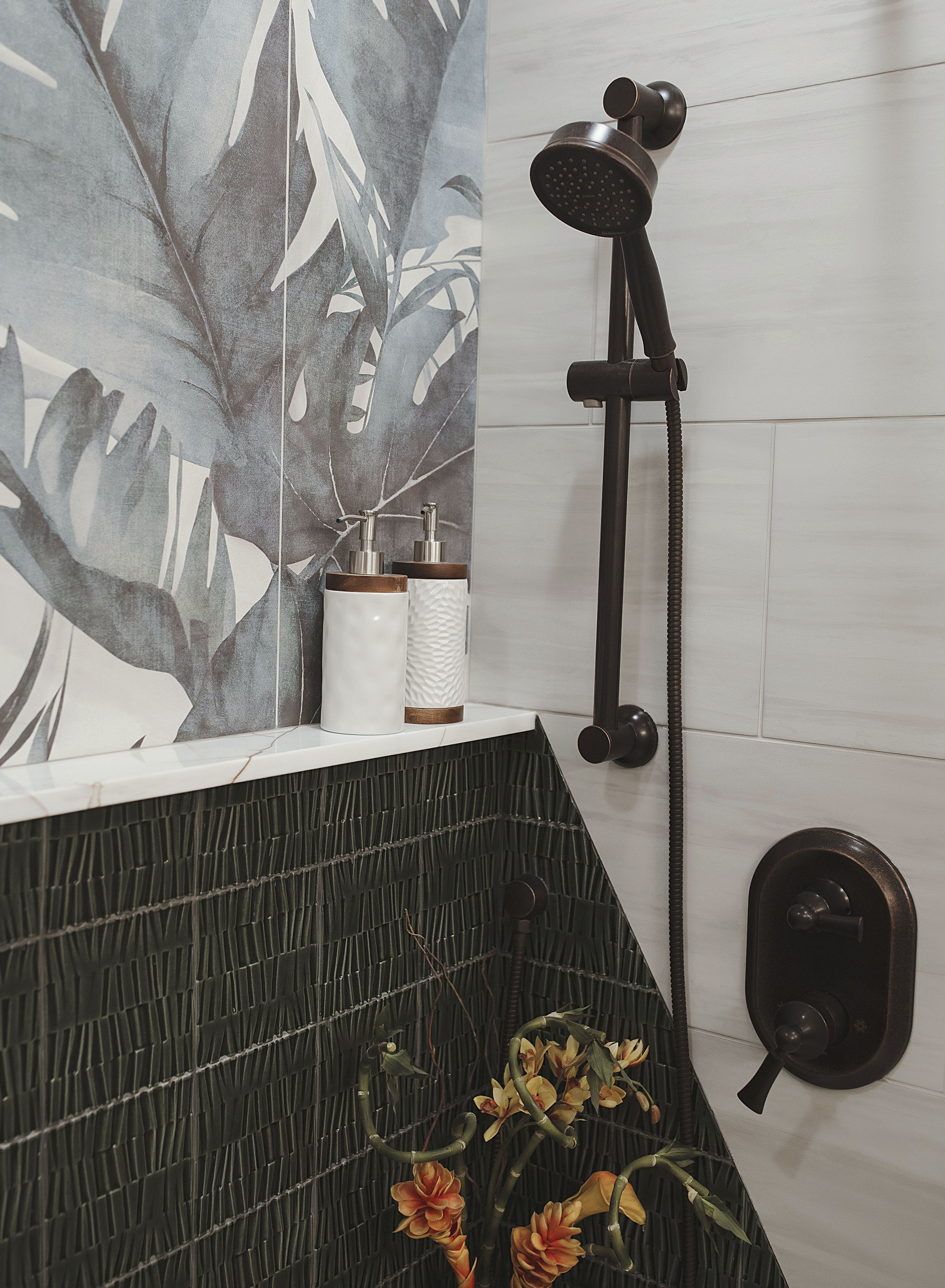 Touch of Tropic Master Bath