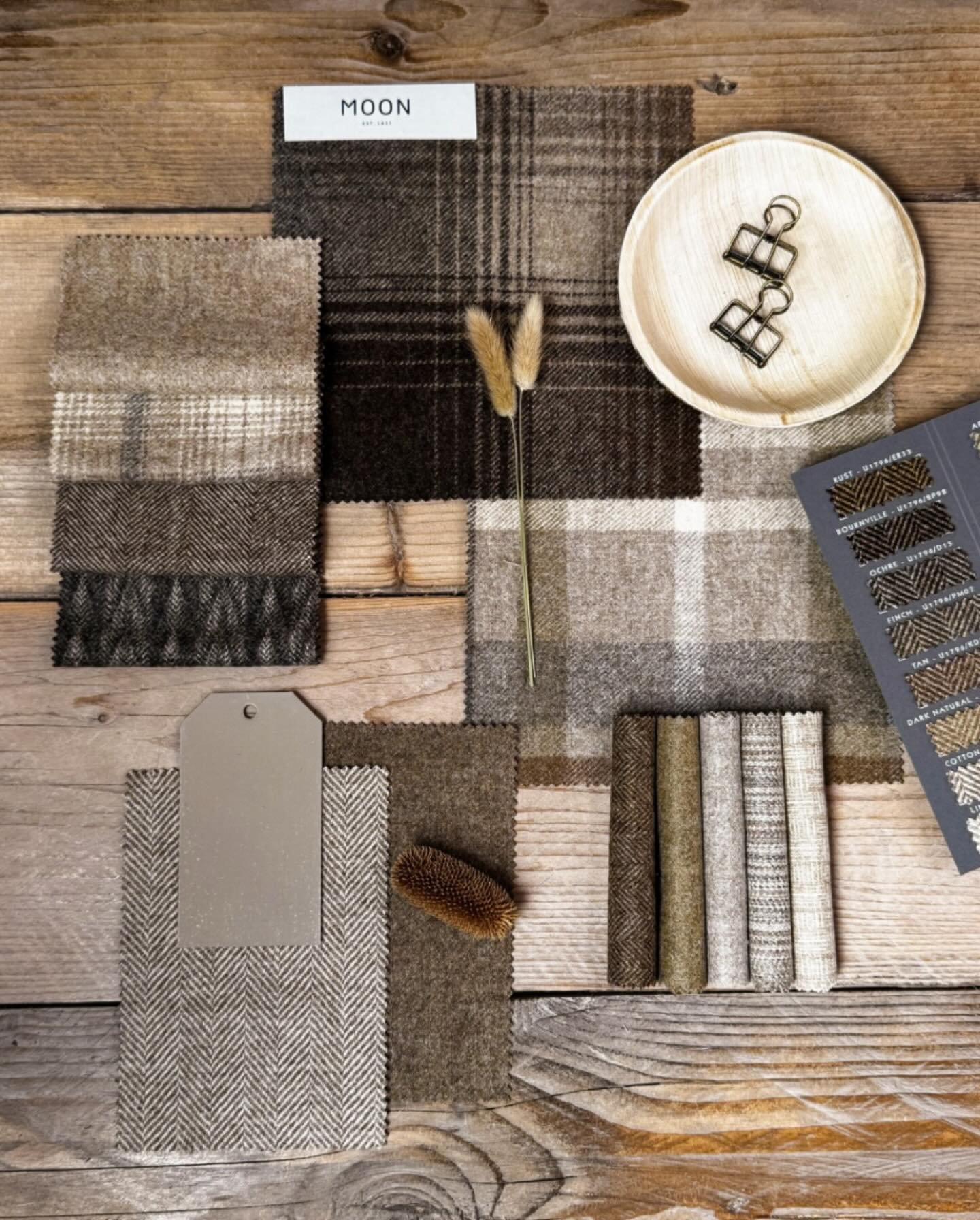 Friday Favorites are in&hellip; and we&rsquo;re all about these cozy neutrals from Moon Fabrics! 

#abrahammoonsons #abrahammoon #interiordesign #interiorfabrics #sustainablebrands #sustainablestyle #choosewool #lovewool