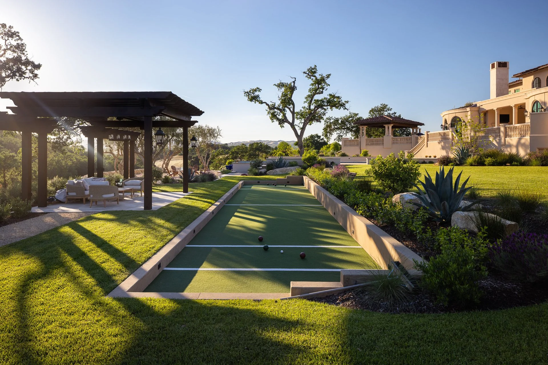 mwier_isaman_valdez_bocce1_v1_webres.jpg