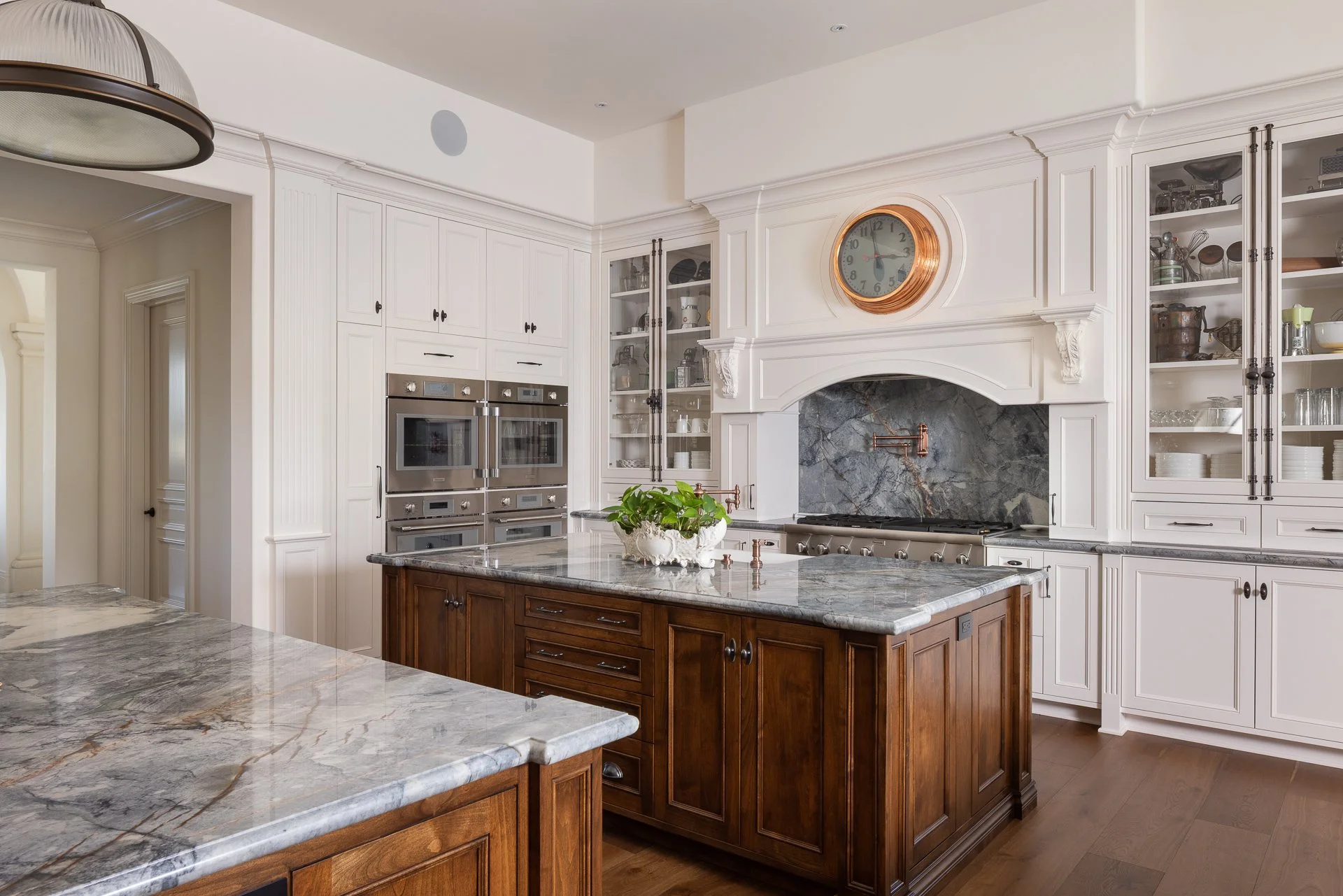 mwier_isaman_valdez_kitchen1_v1_webres.jpg