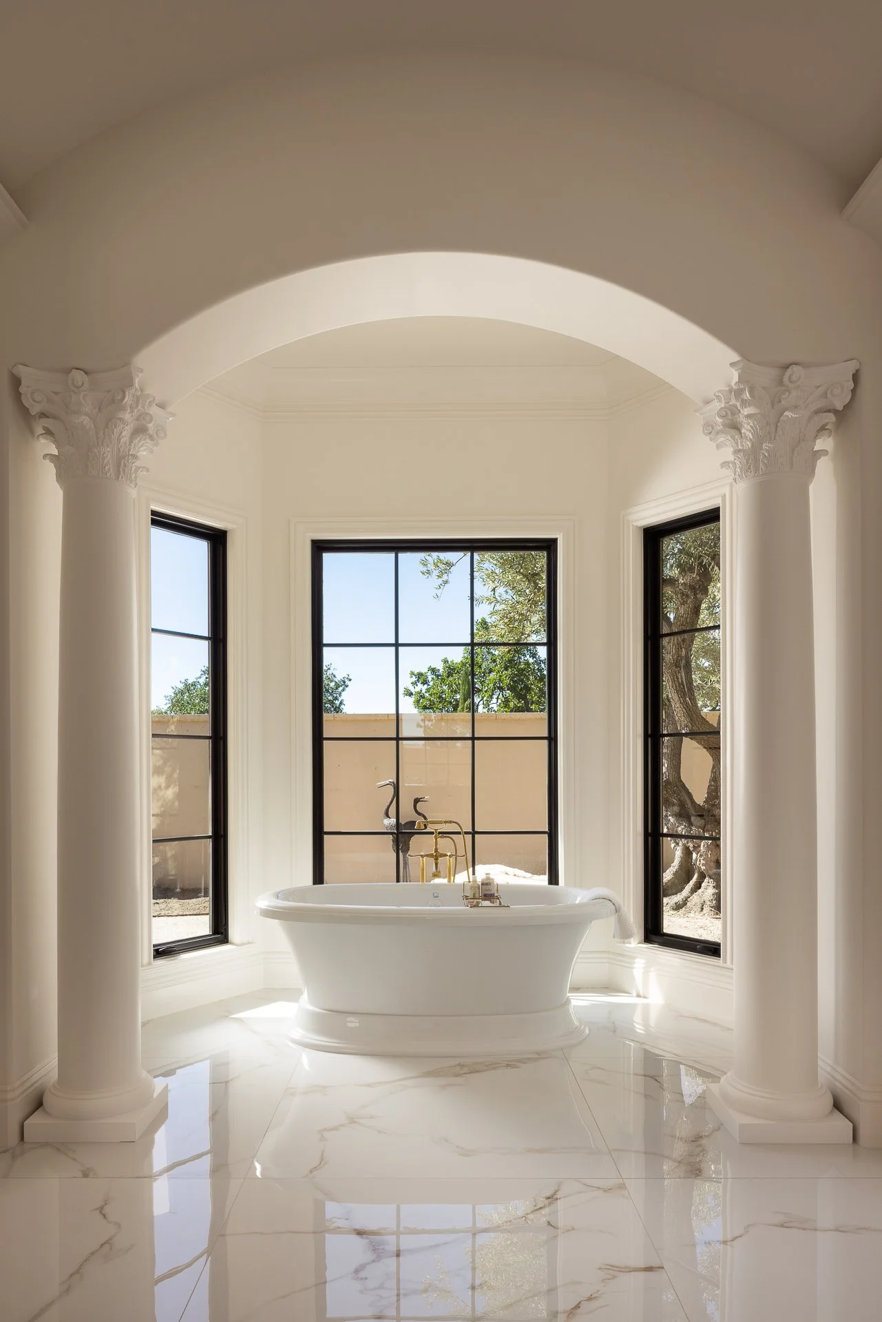 mwier_isaman_valdez_bath1_v1_webres.jpg