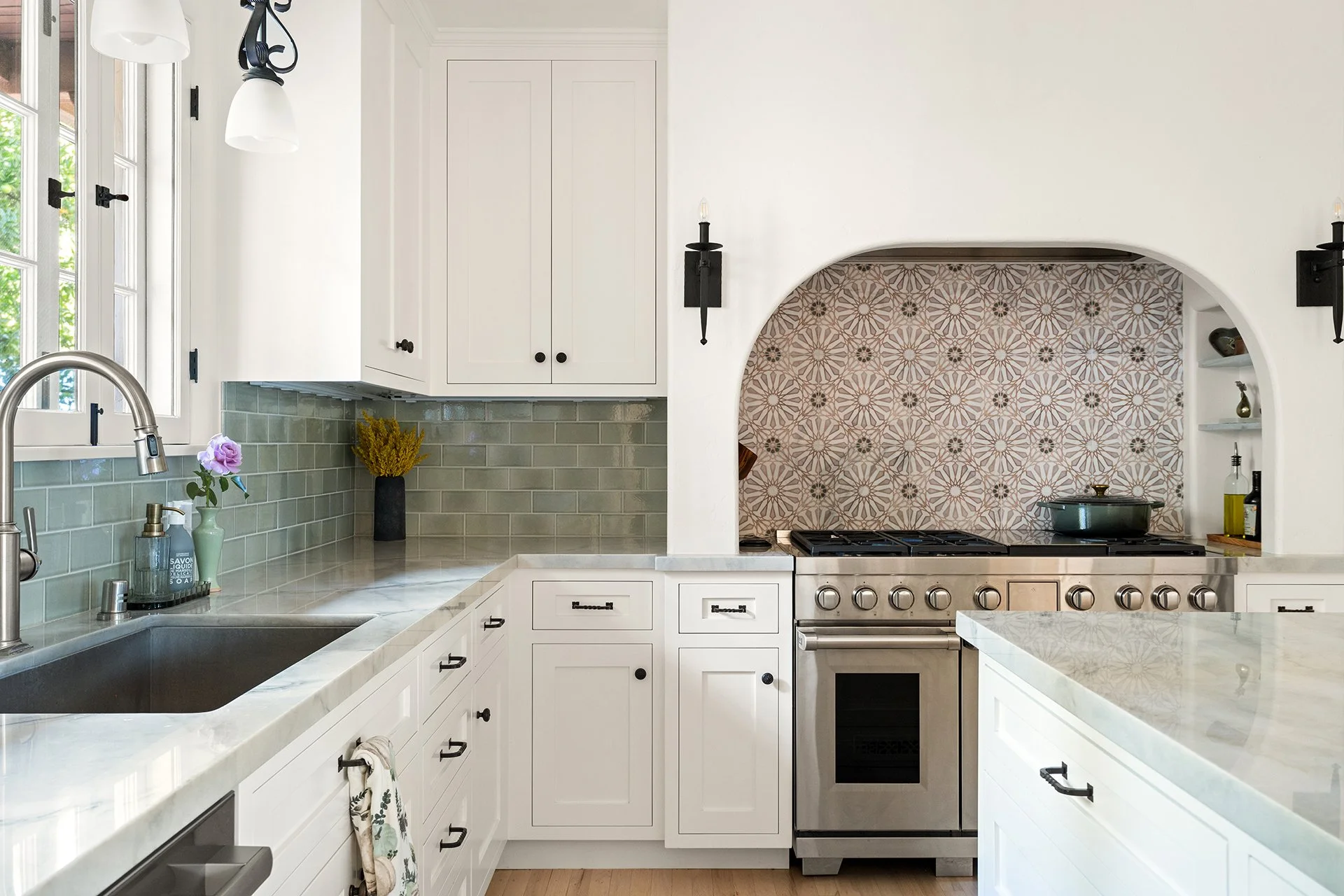 Sierra Madre Kitchen