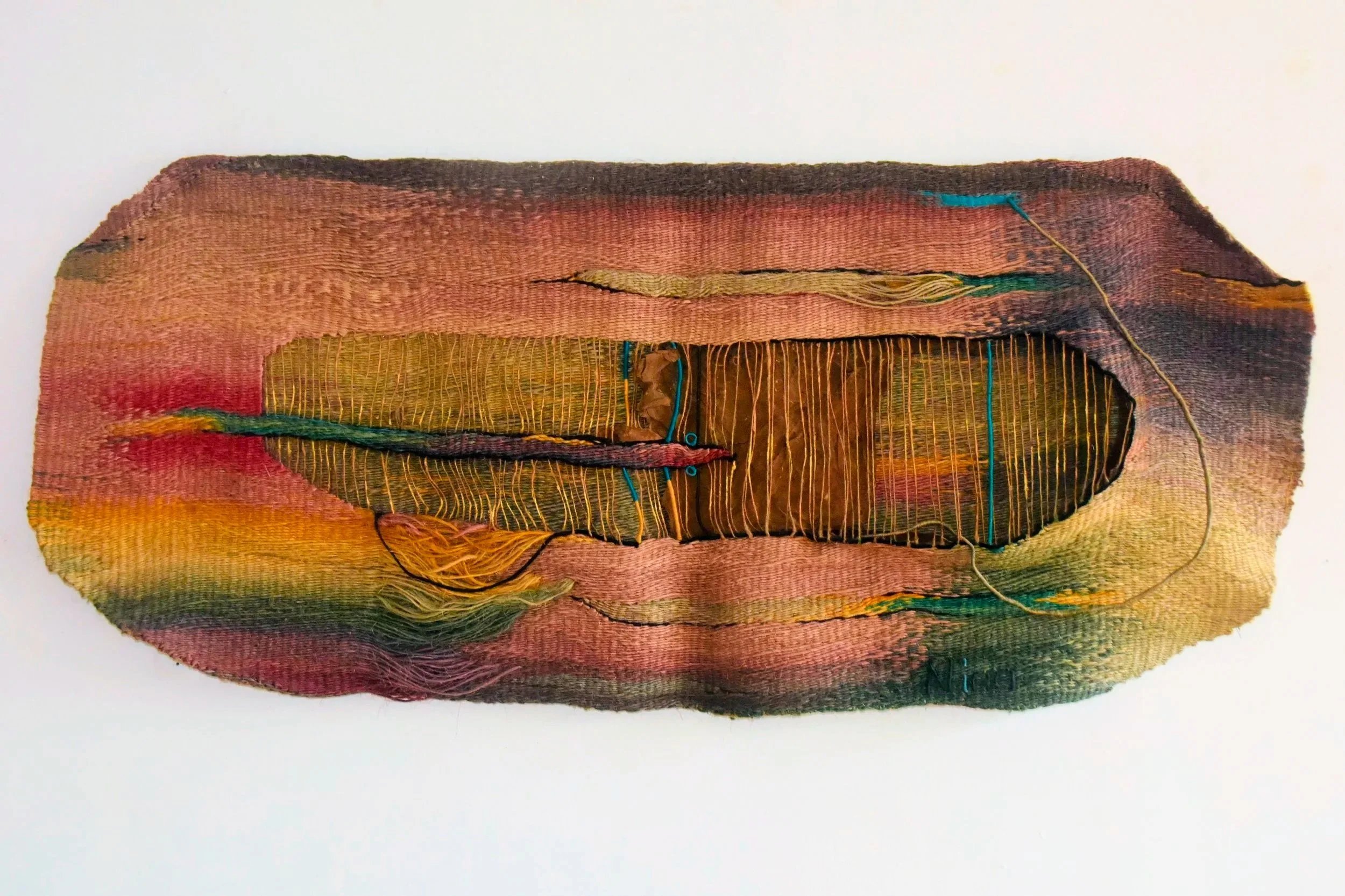 Canoe
Sisal Fiber
37 x 59