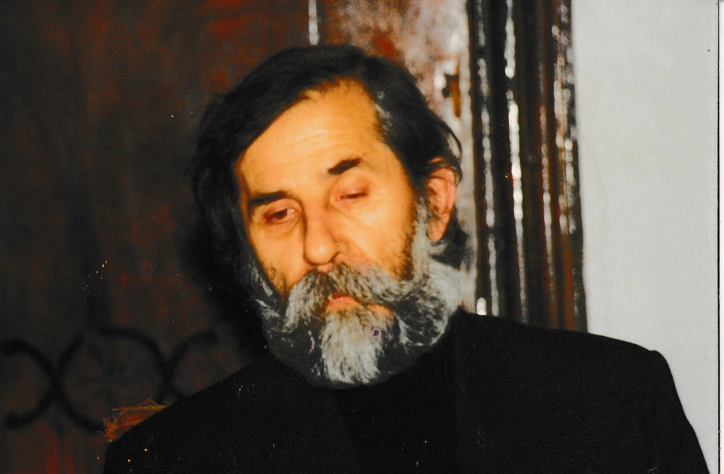 Art Critic Adam Pawlak at Rozyny Studio