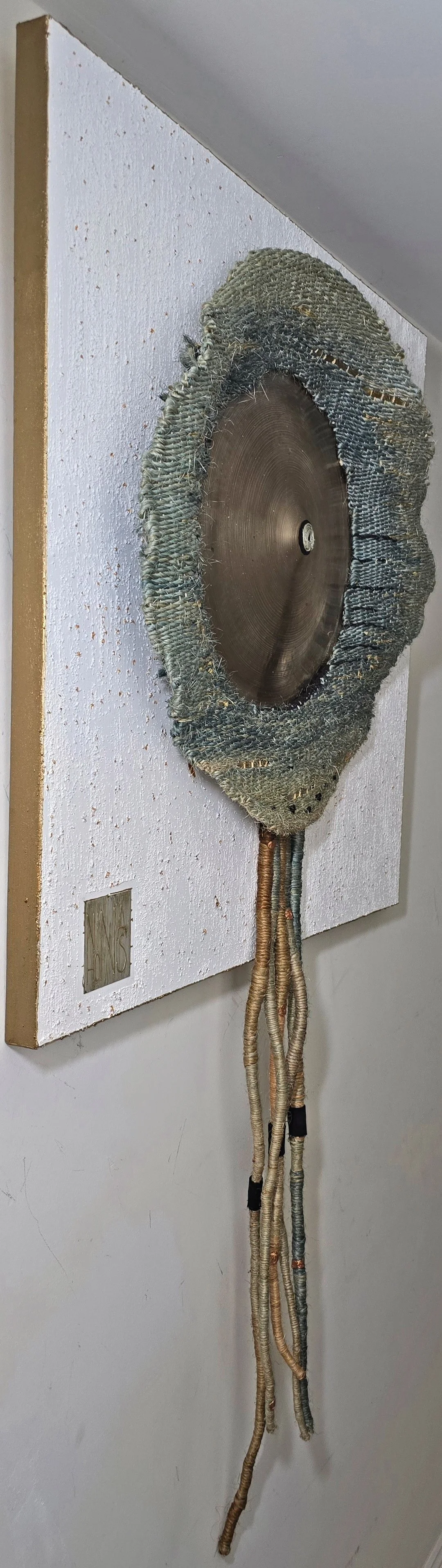 Kosmic Phrend
(side perspective)