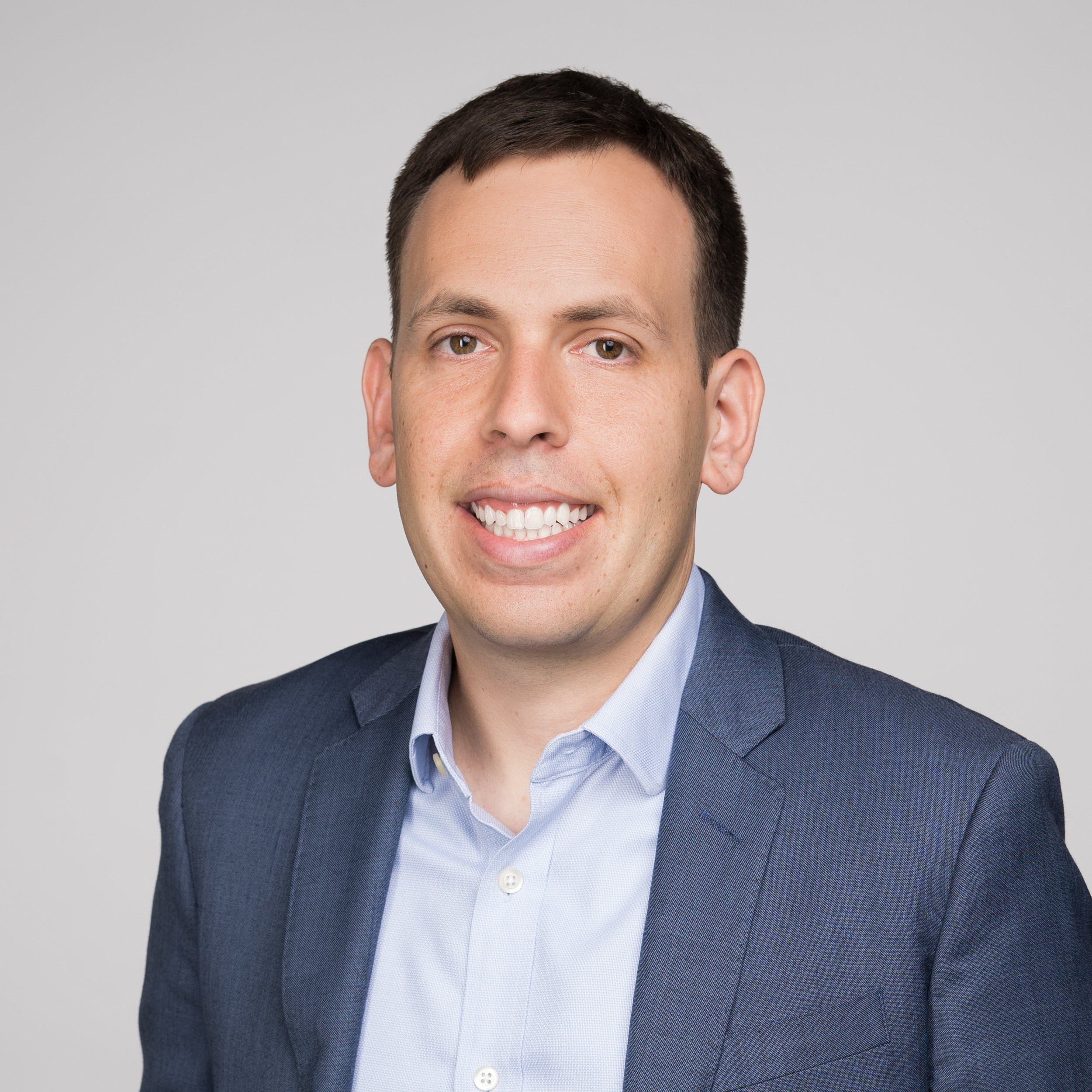 Jonathan Mintzer, Director